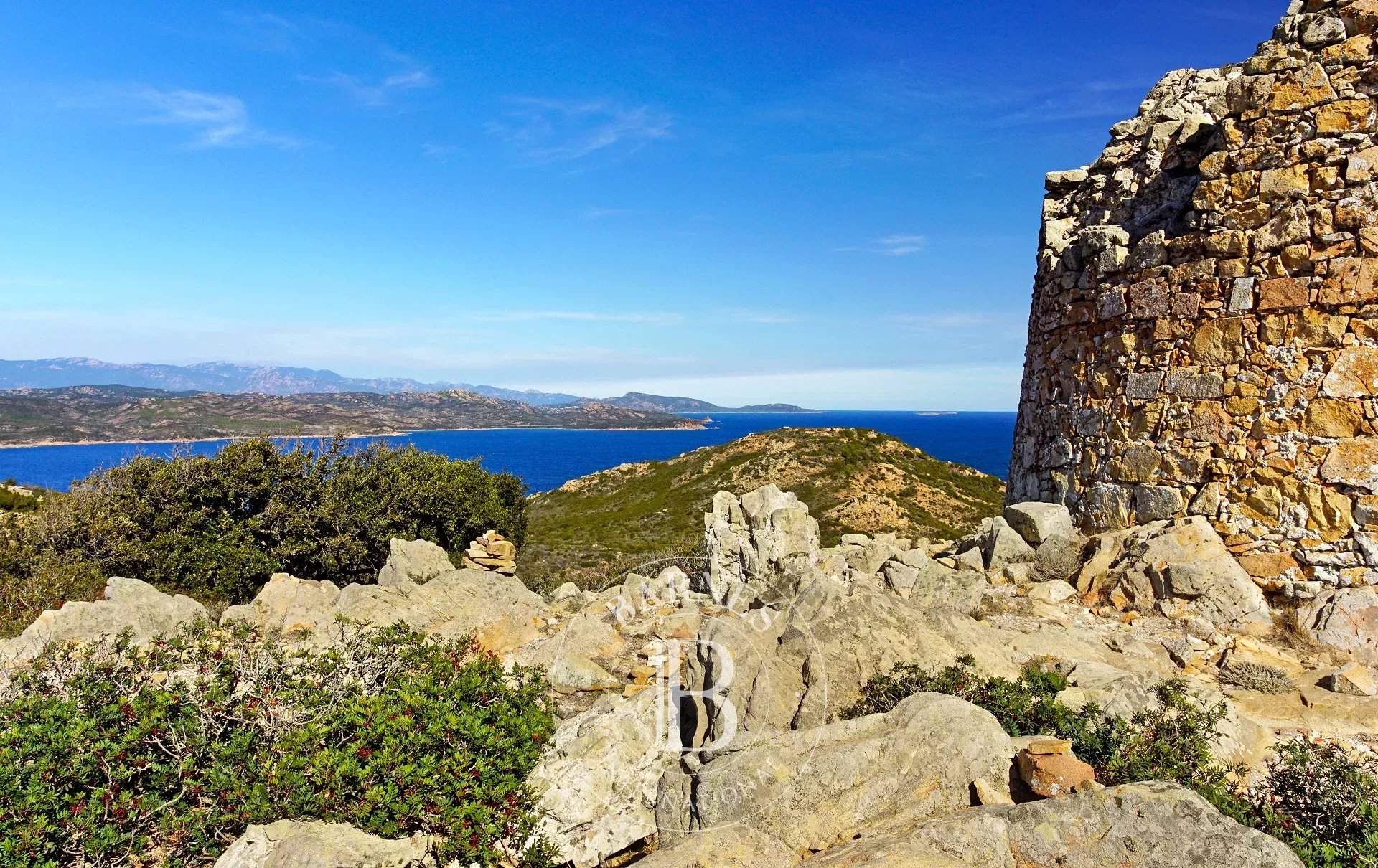 Bonifacio  - Plot of land  - picture 2