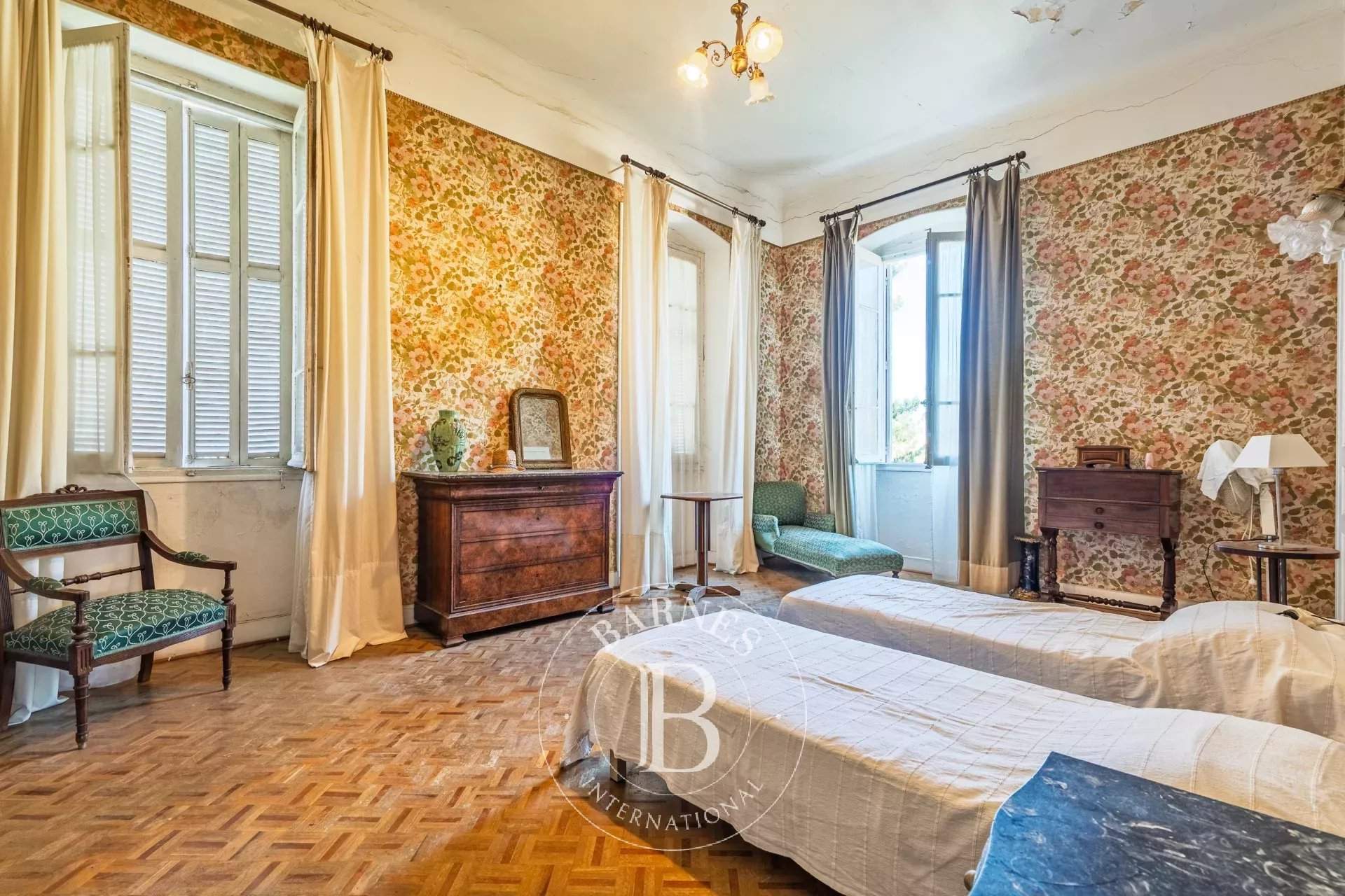 L'Île-Rousse  - Villa 18 Pi&egrave;ces 10 Chambres - picture 10