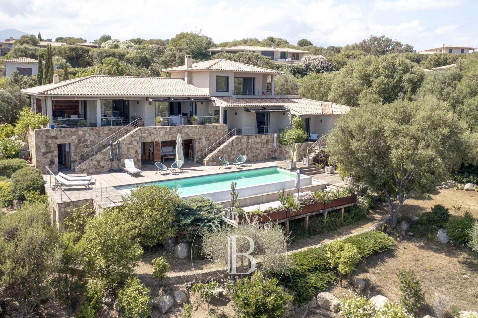 Sainte-Lucie-de-Porto-Vecchio  - Villa 6 Pièces 5 Chambres - picture 1