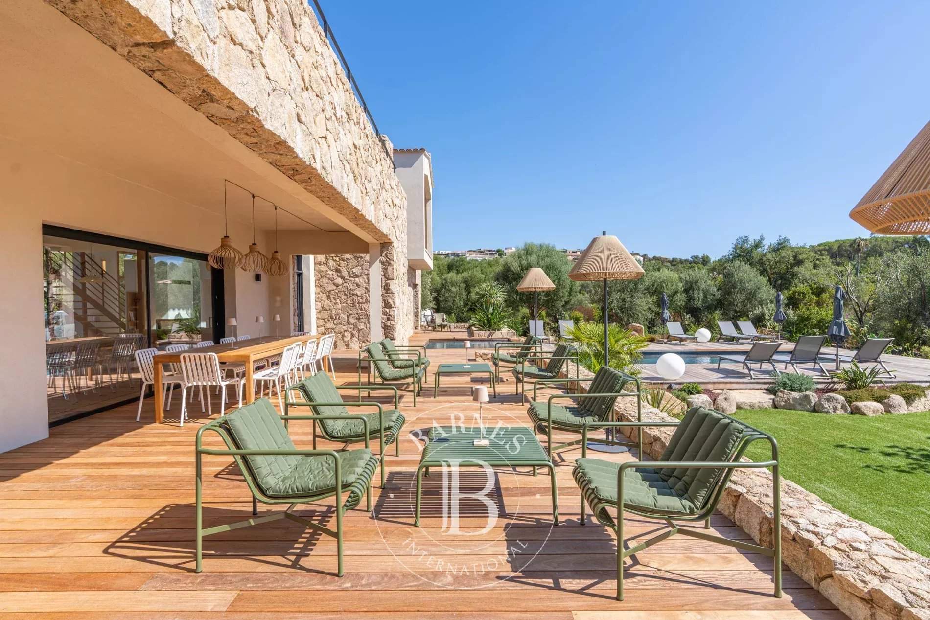 Sainte-Lucie-de-Porto-Vecchio  - Villa 6 Pi&egrave;ces 4 Chambres - picture 4