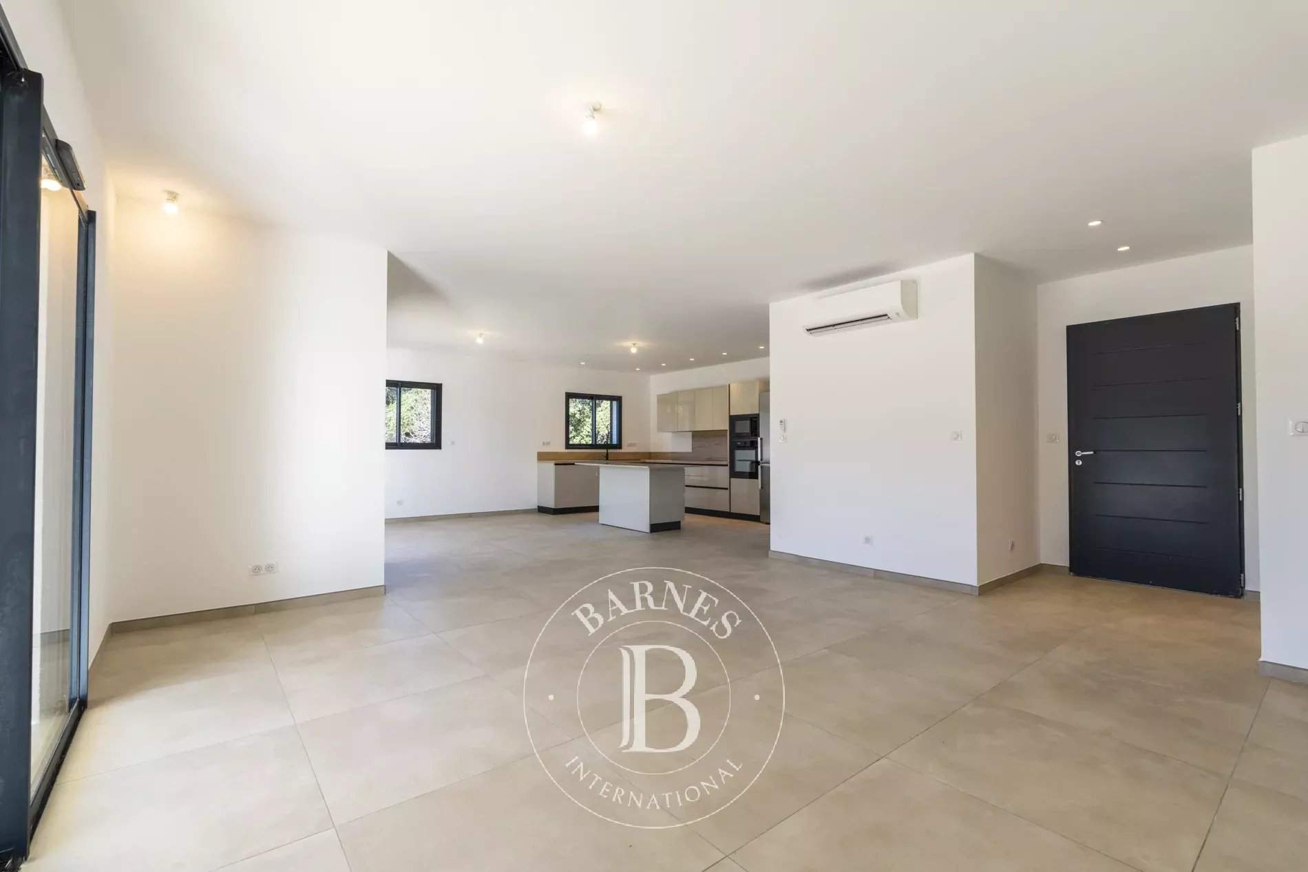 Solenzara  - Maison 6 Pi&egrave;ces 4 Chambres - picture 8