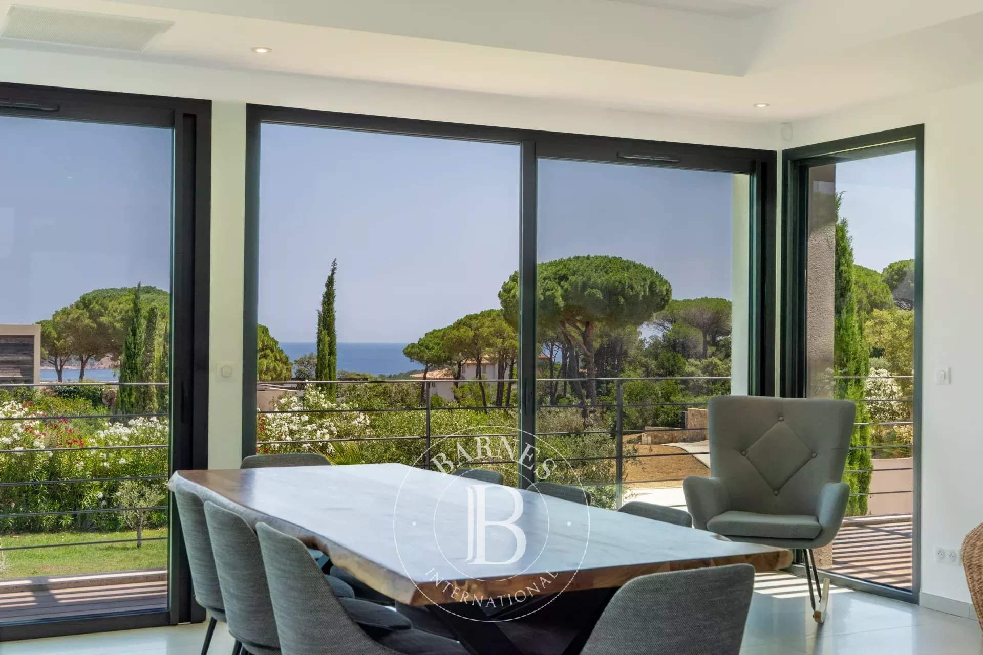 Sainte-Lucie-de-Porto-Vecchio  - Villa 16 Pi&egrave;ces 5 Chambres - picture 7