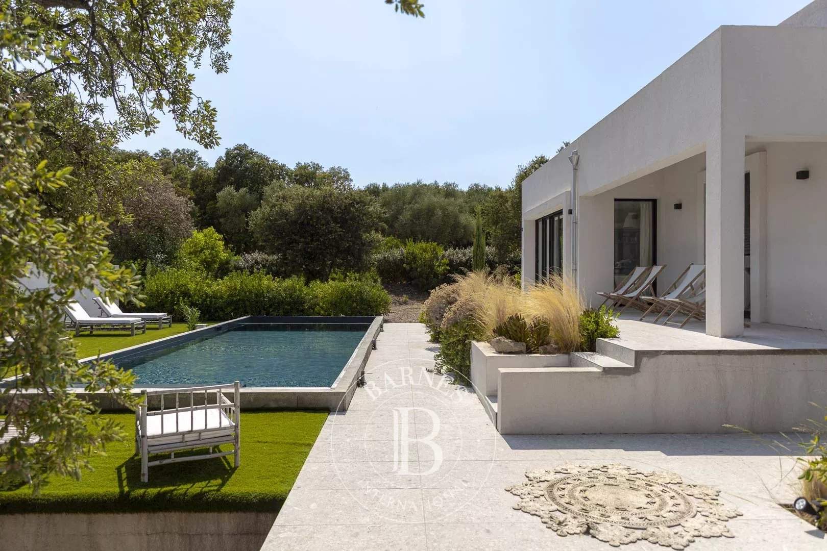 Sainte-Lucie-de-Porto-Vecchio  - Villa 4 Bedrooms - picture 11