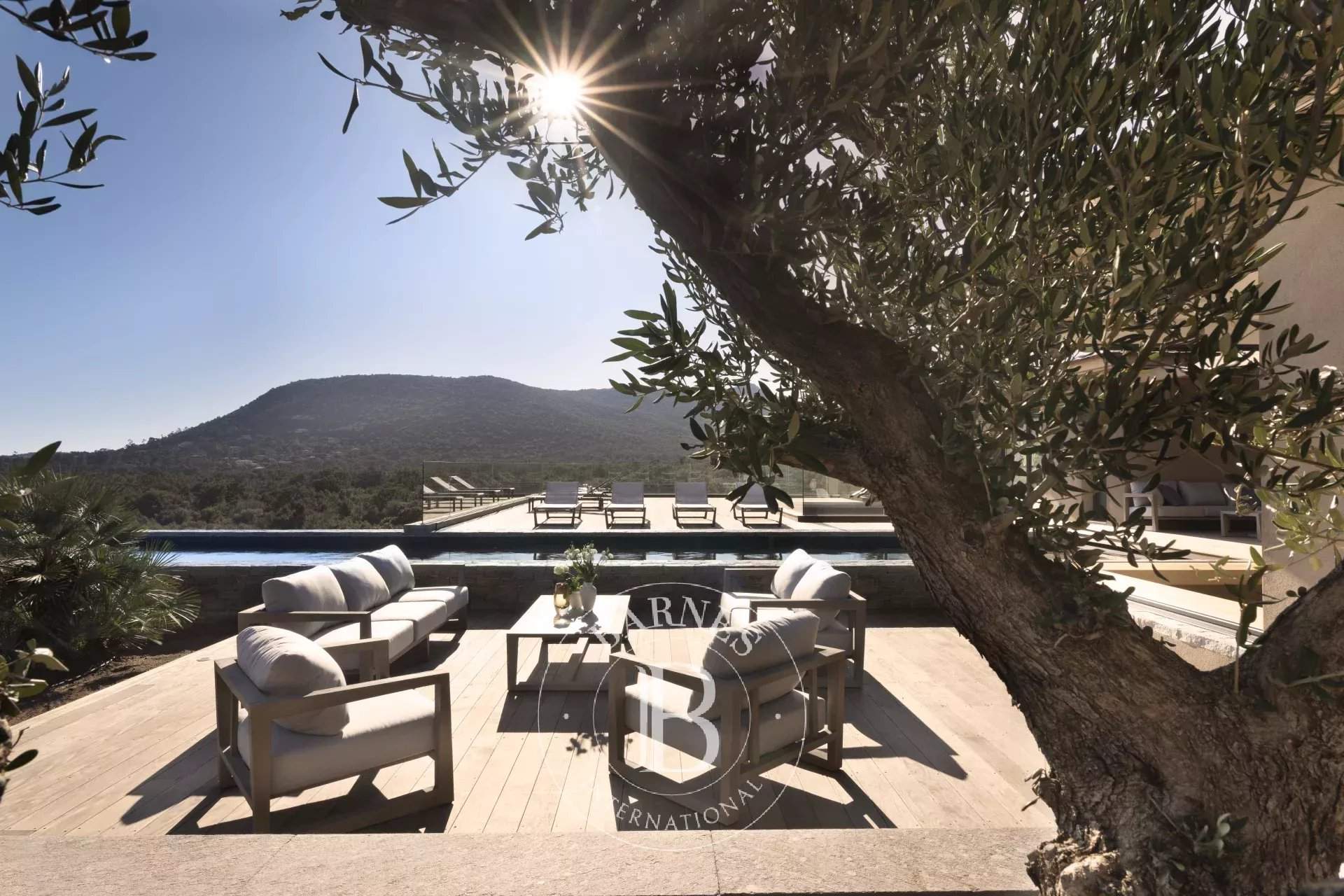 Sainte-Lucie-de-Porto-Vecchio  - Villa 5 Bedrooms - picture 10