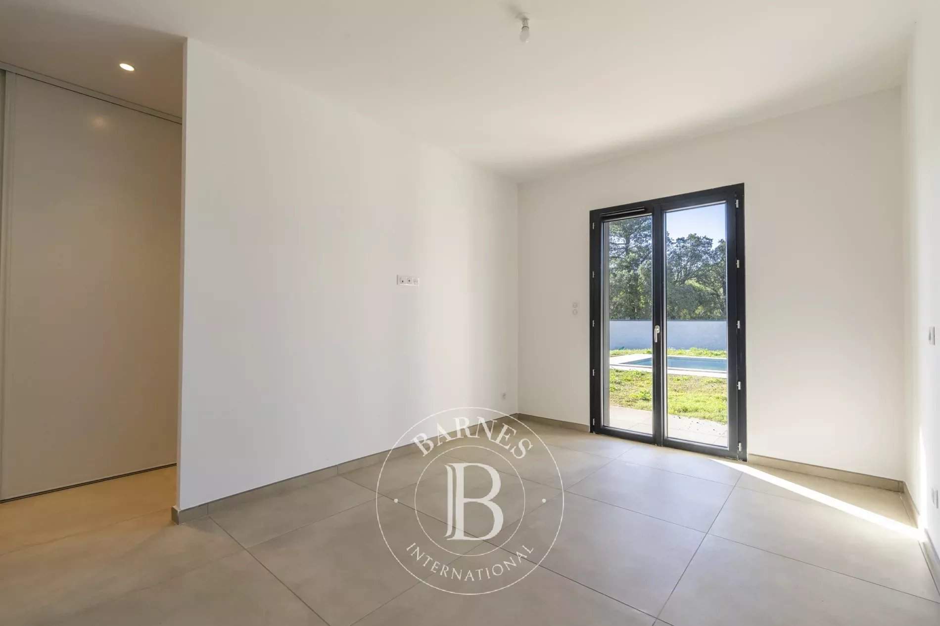 Solenzara  - Maison 6 Pi&egrave;ces 4 Chambres - picture 14