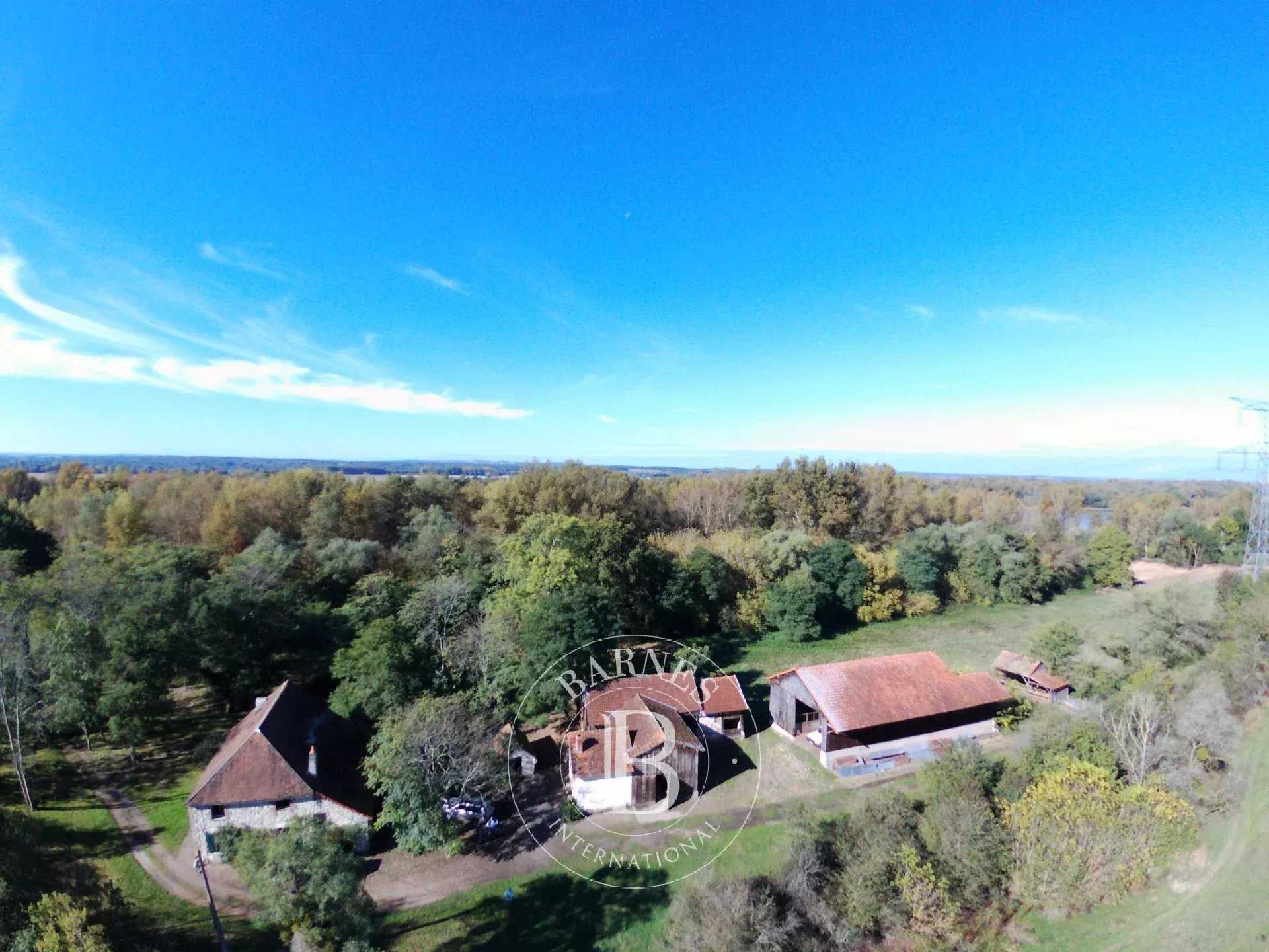 Sancerre  - Propriété 11 Pièces 6 Chambres