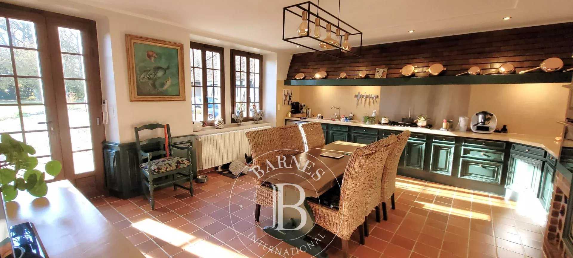 Montbarrois  - House 4 Bedrooms
