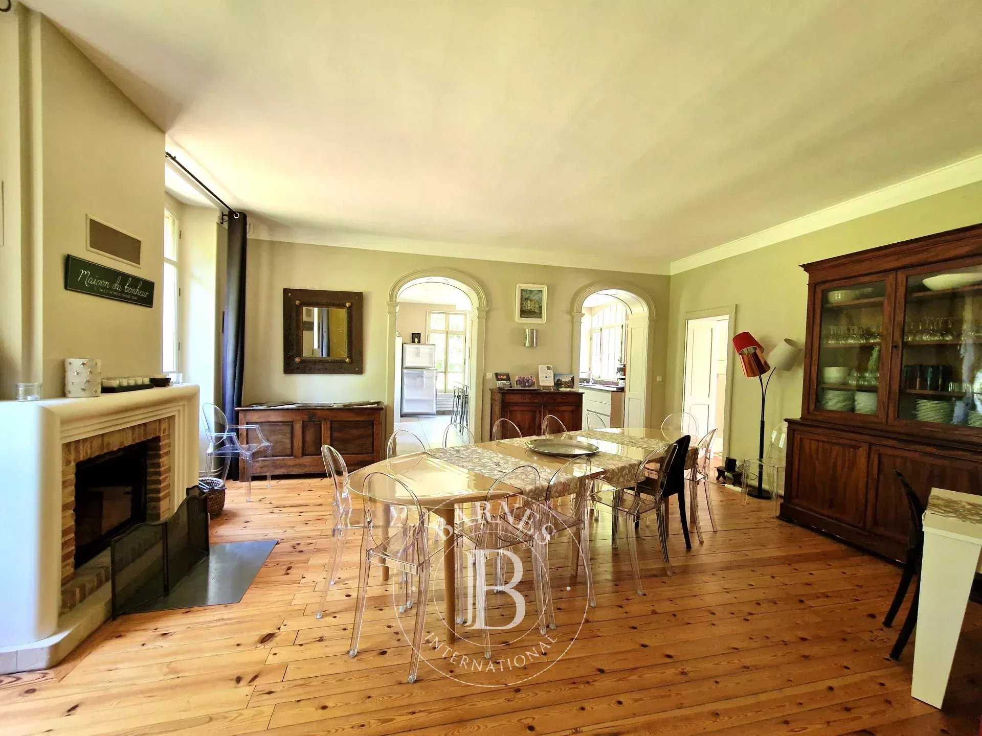 Changé  - House 7 Bedrooms