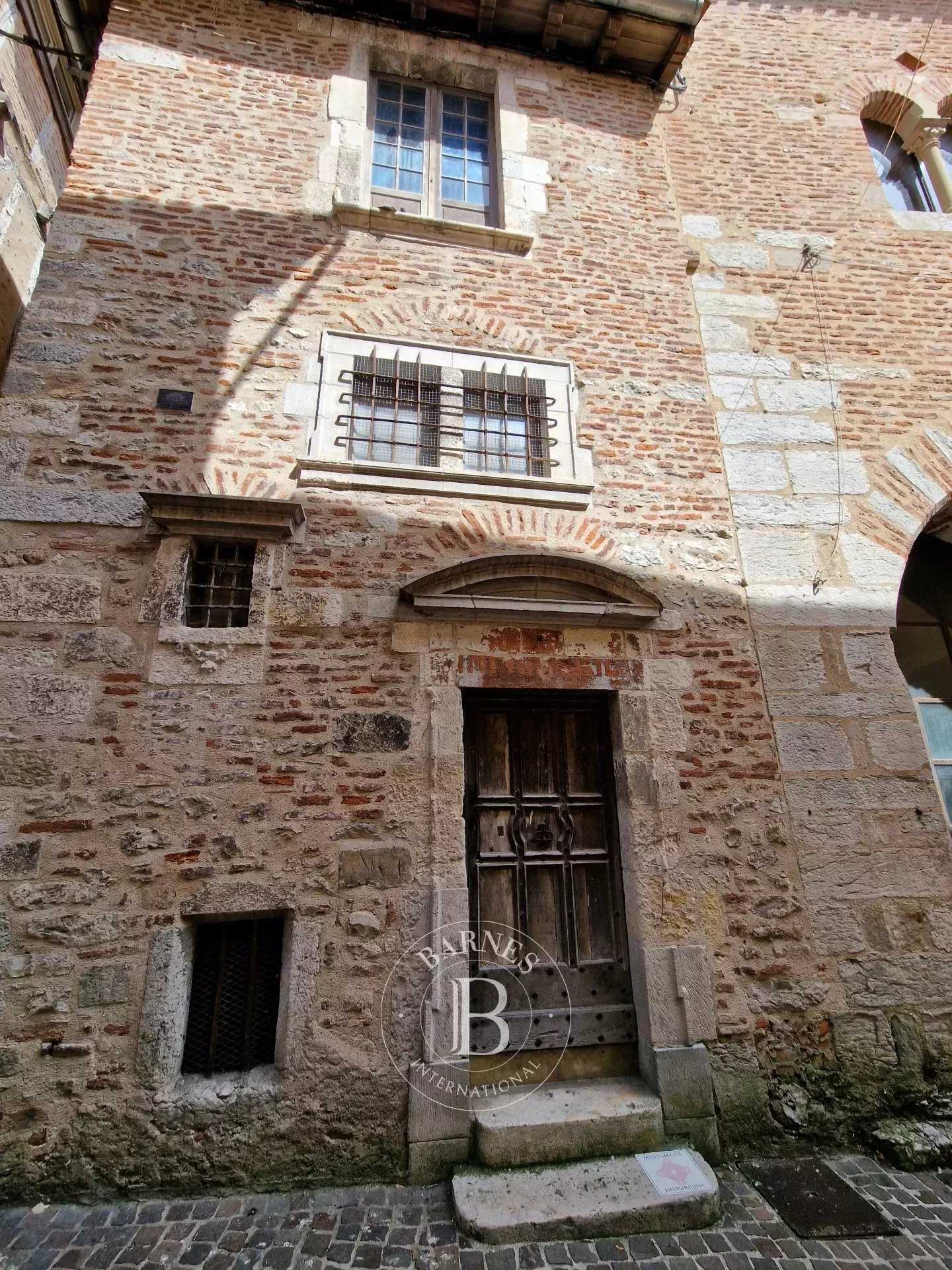 Cahors  - House 