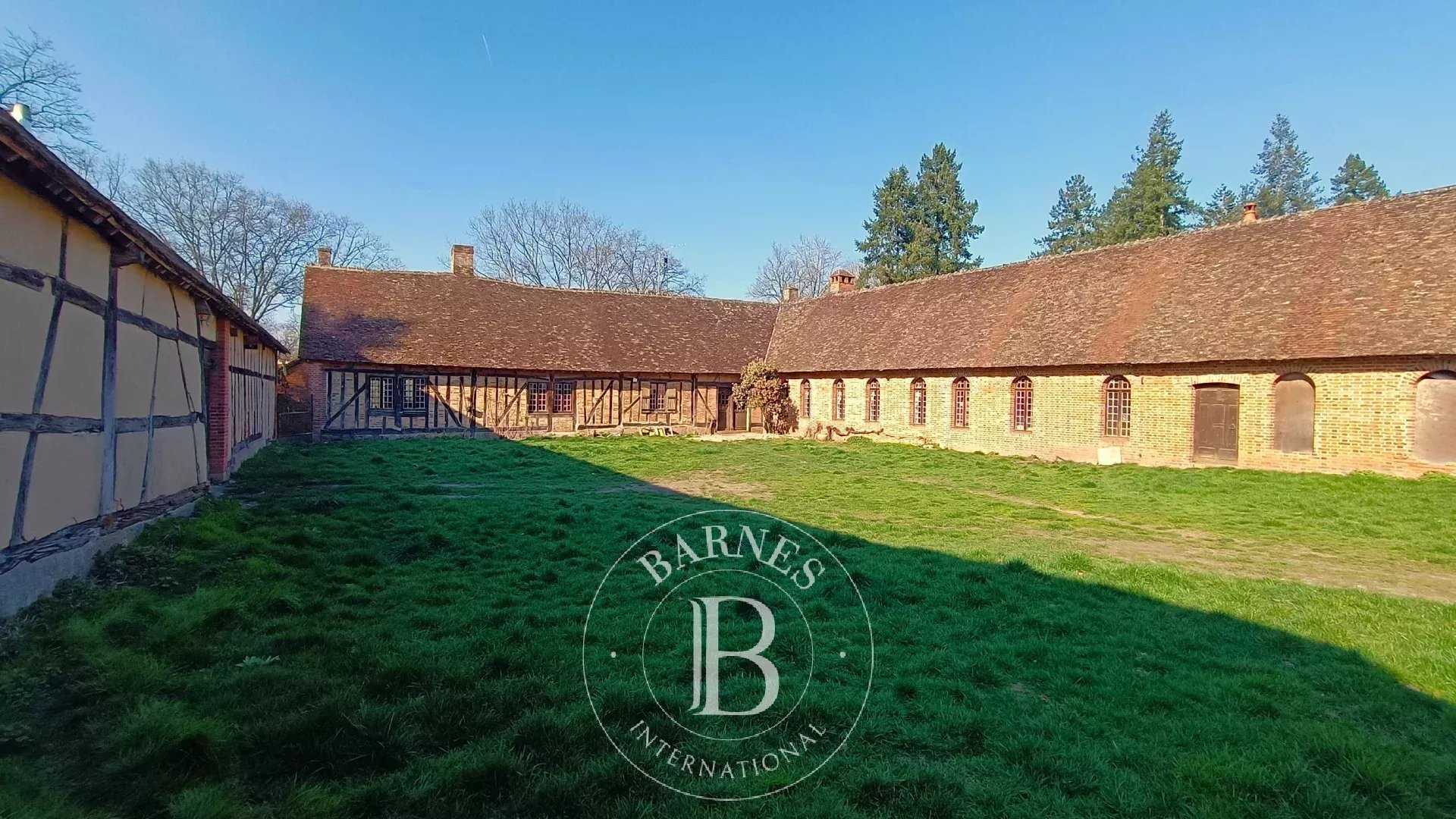 Brinon-sur-Sauldre  - Game reserve 9 Bedrooms