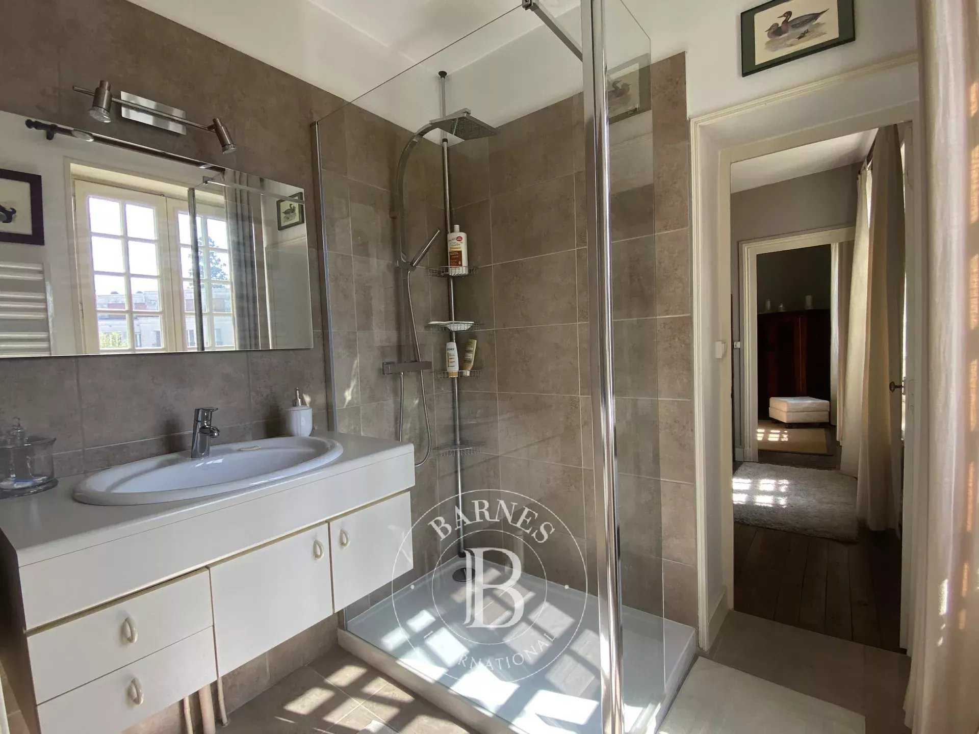 Blois  - Maison de ville 8 Pièces 4 Chambres