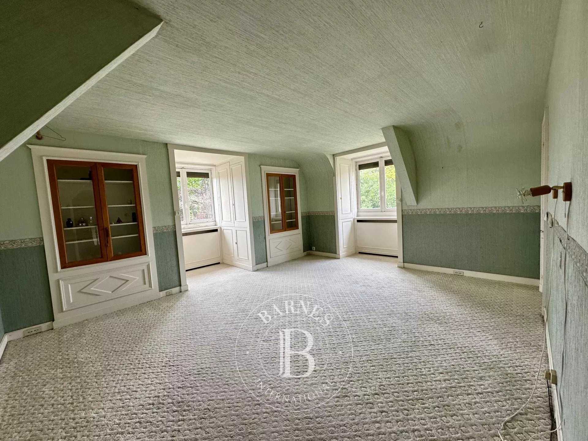 Conflans-sur-Loing  - House 5 Bedrooms