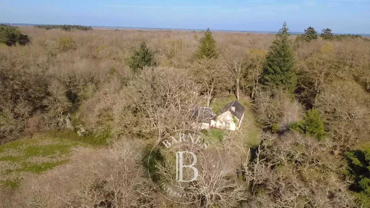 Salbris  - Domaine de chasse 10 Pi&egrave;ces 4 Chambres