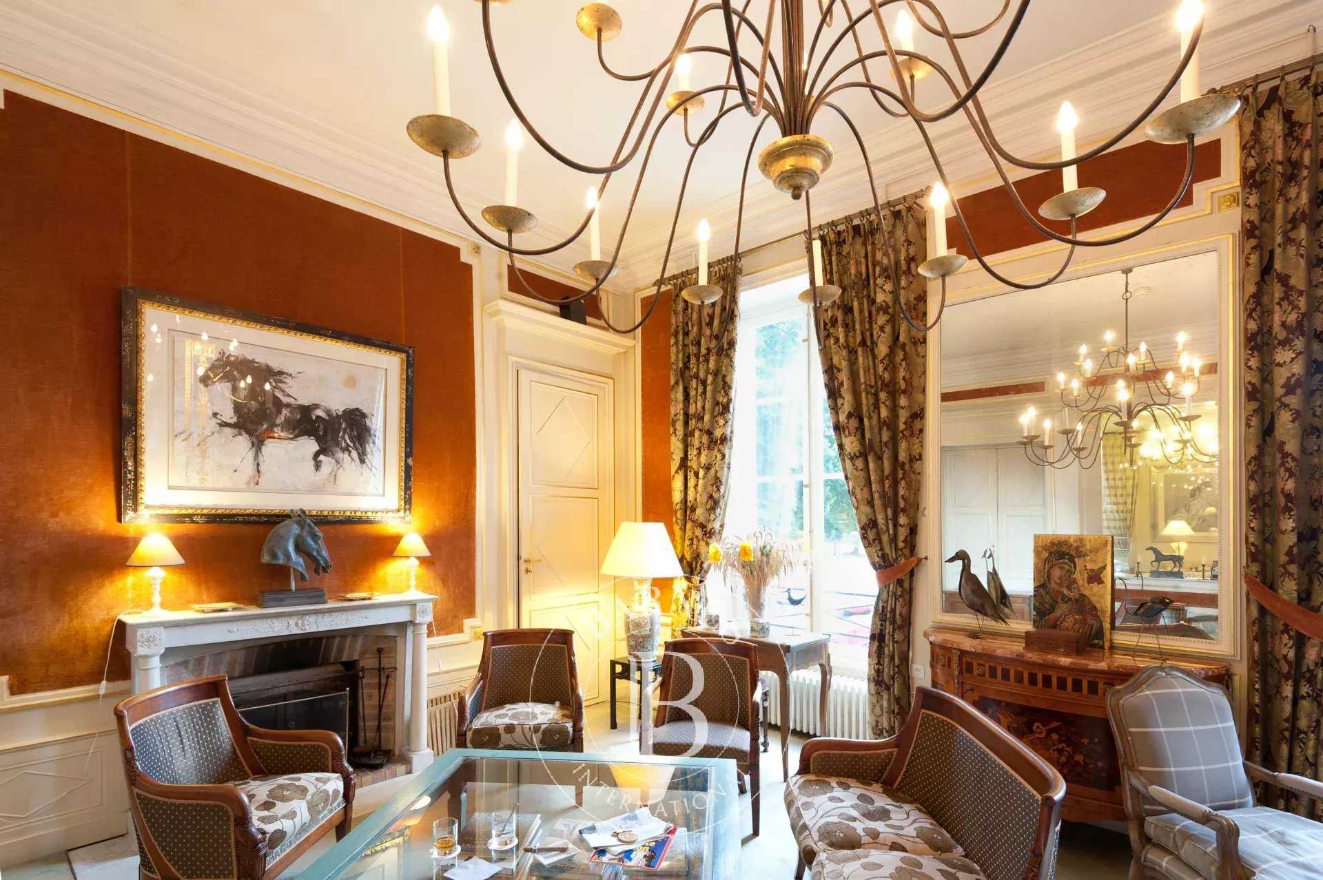 Ygrande  - Domaine équestre 