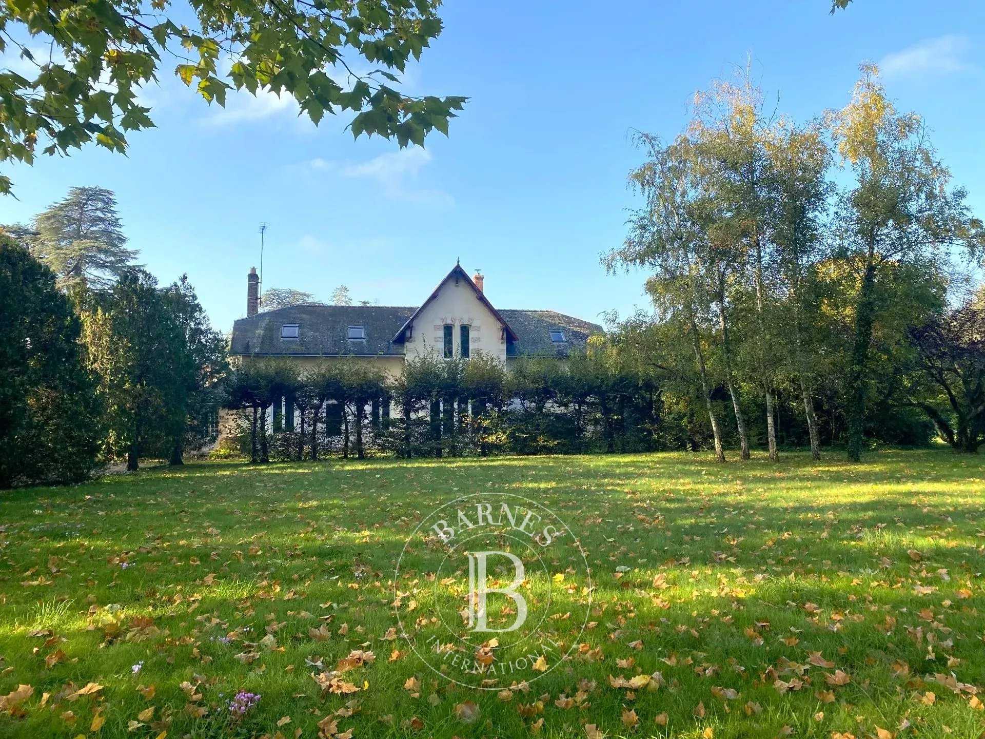 Blois  - House 9 Bedrooms