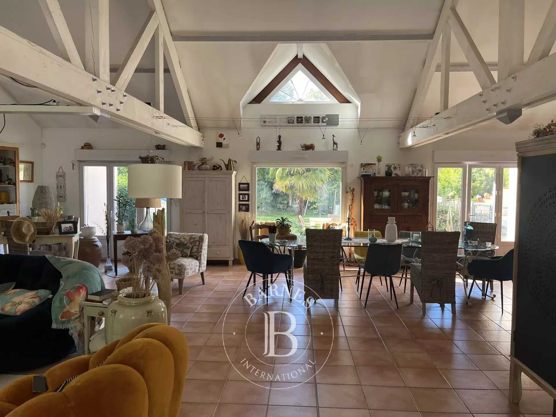 Yvoy-le-Marron  - House 5 Bedrooms