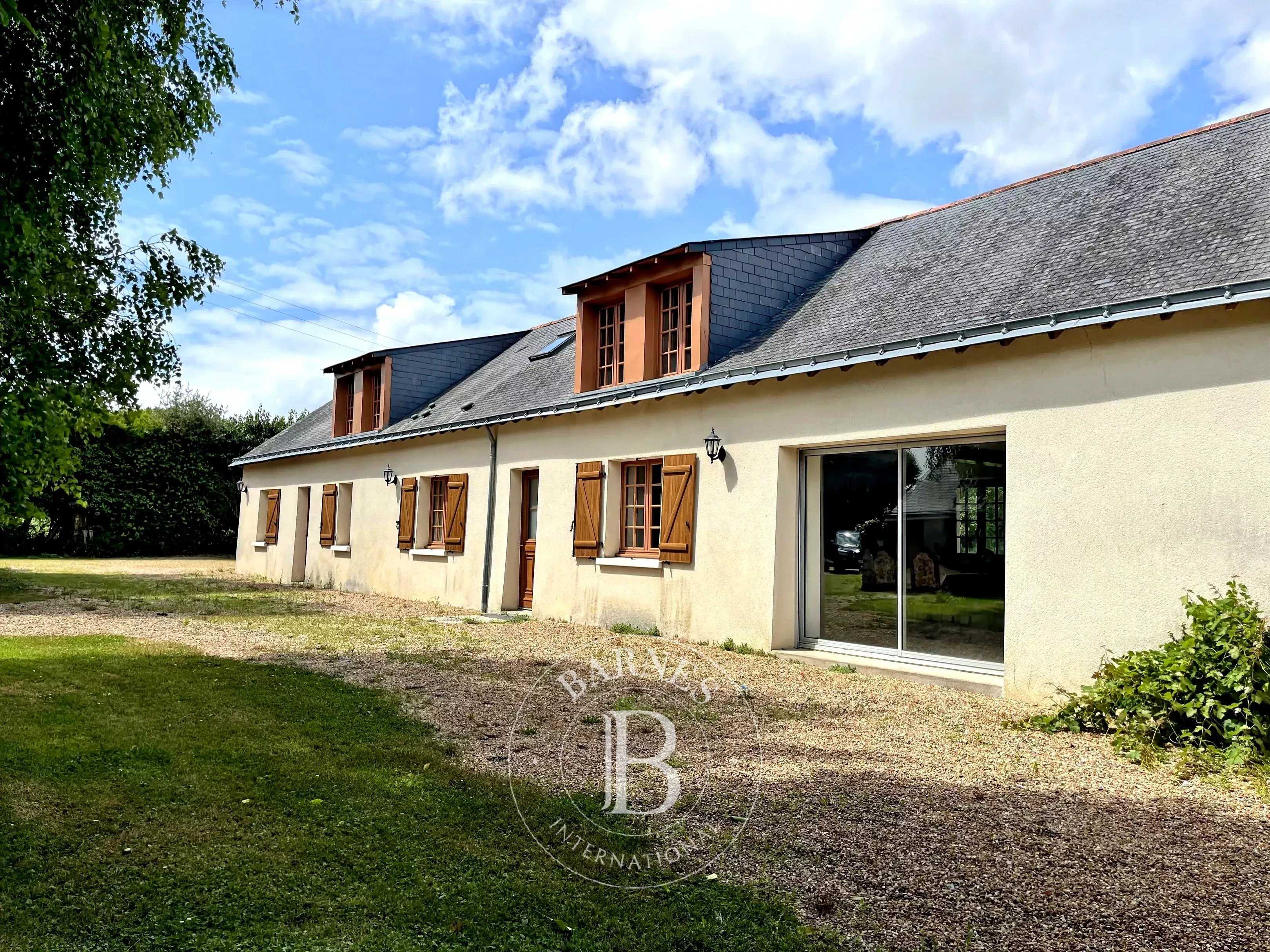 Erdre-en-Anjou  - Ferme 8 Pi&egrave;ces 4 Chambres