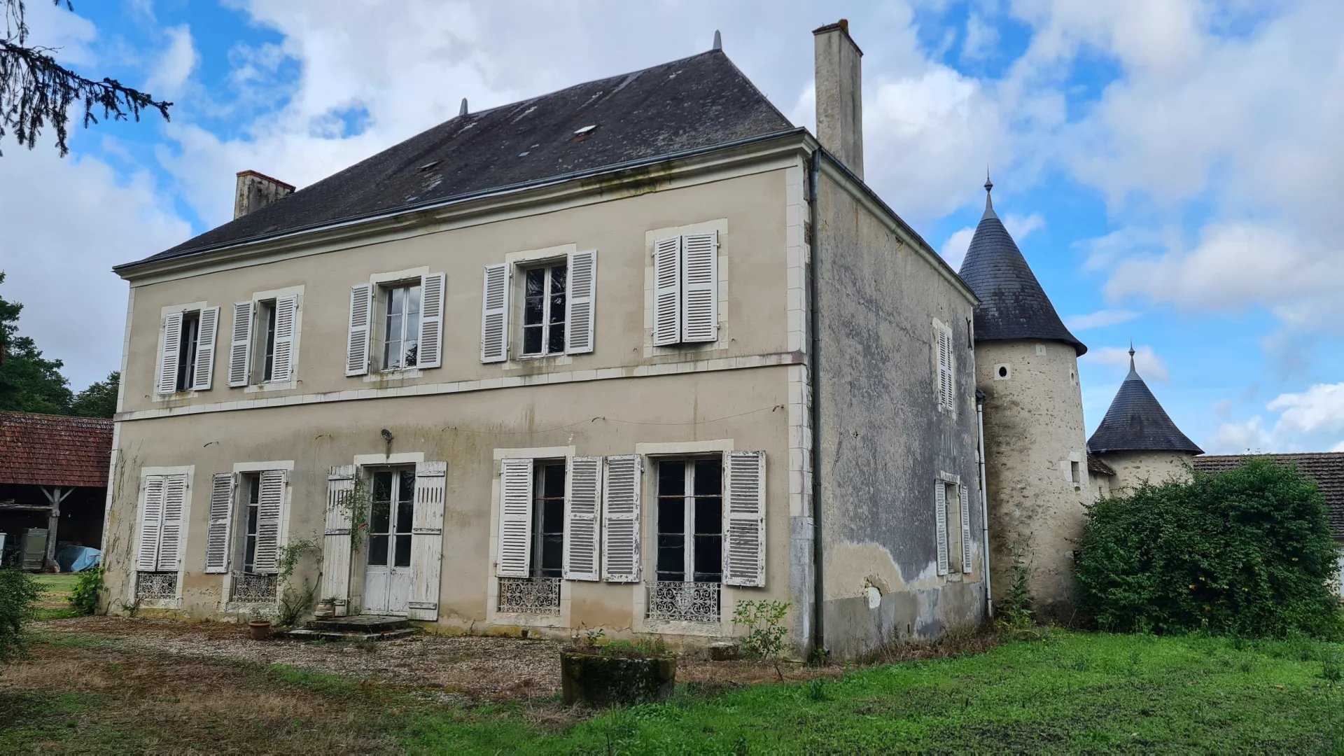 Mézières-en-Brenne  - Propriété 5 Pi&egrave;ces 3 Chambres