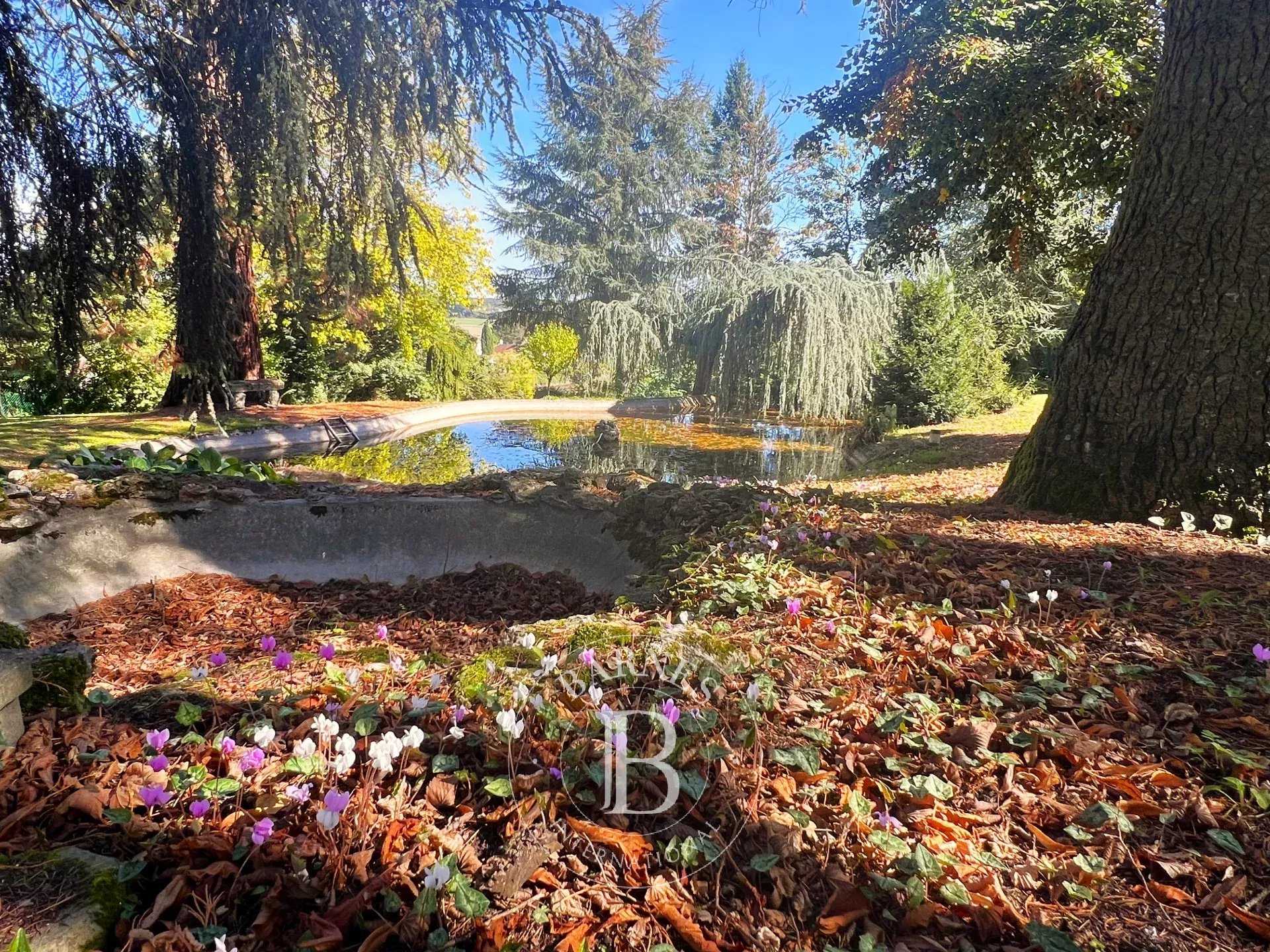 Véretz  - Finca 10 Cuartos 4 Habitaciones