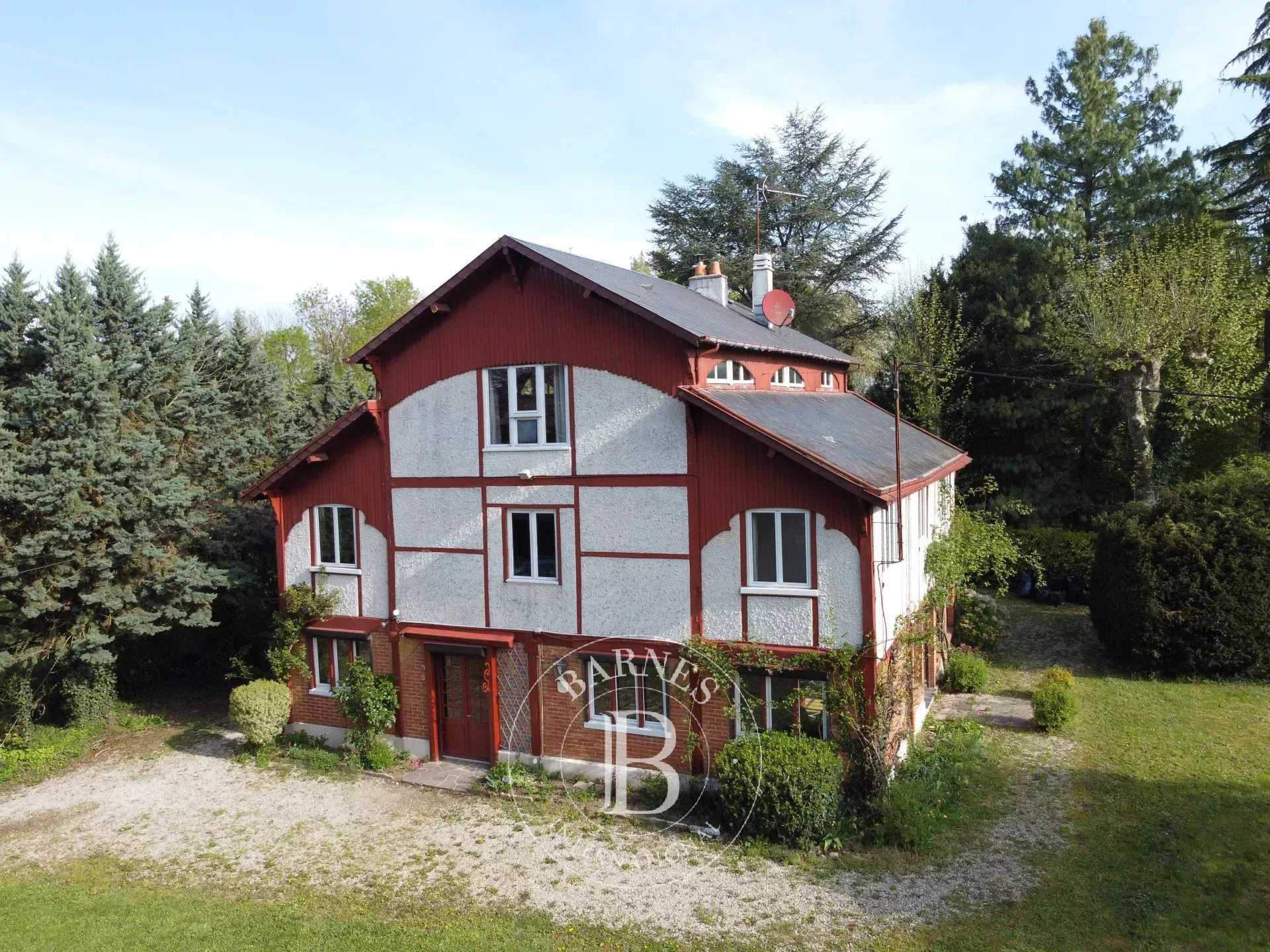 Saint-Hilaire-Saint-Mesmin  - House 5 Bedrooms