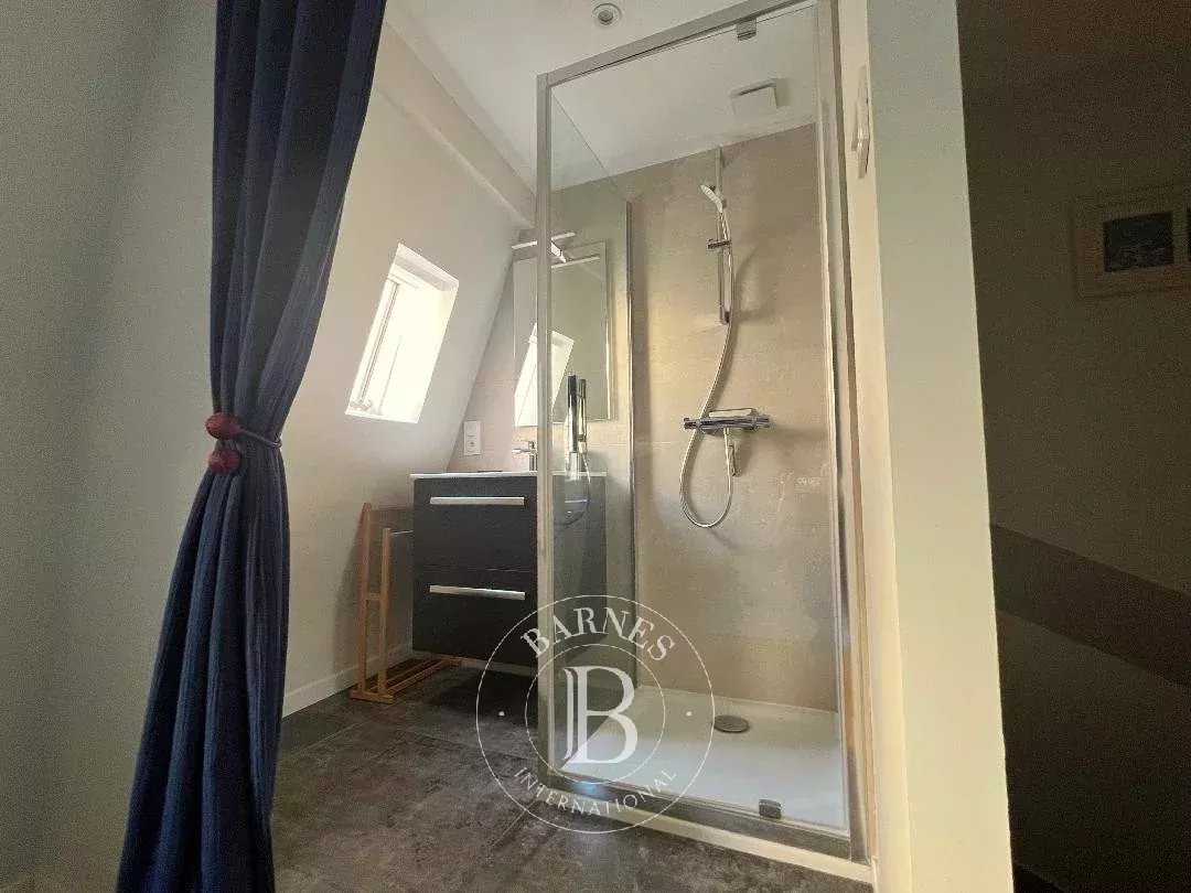 Tours  - Ensemble immobilier 4 Pi&egrave;ces 2 Chambres