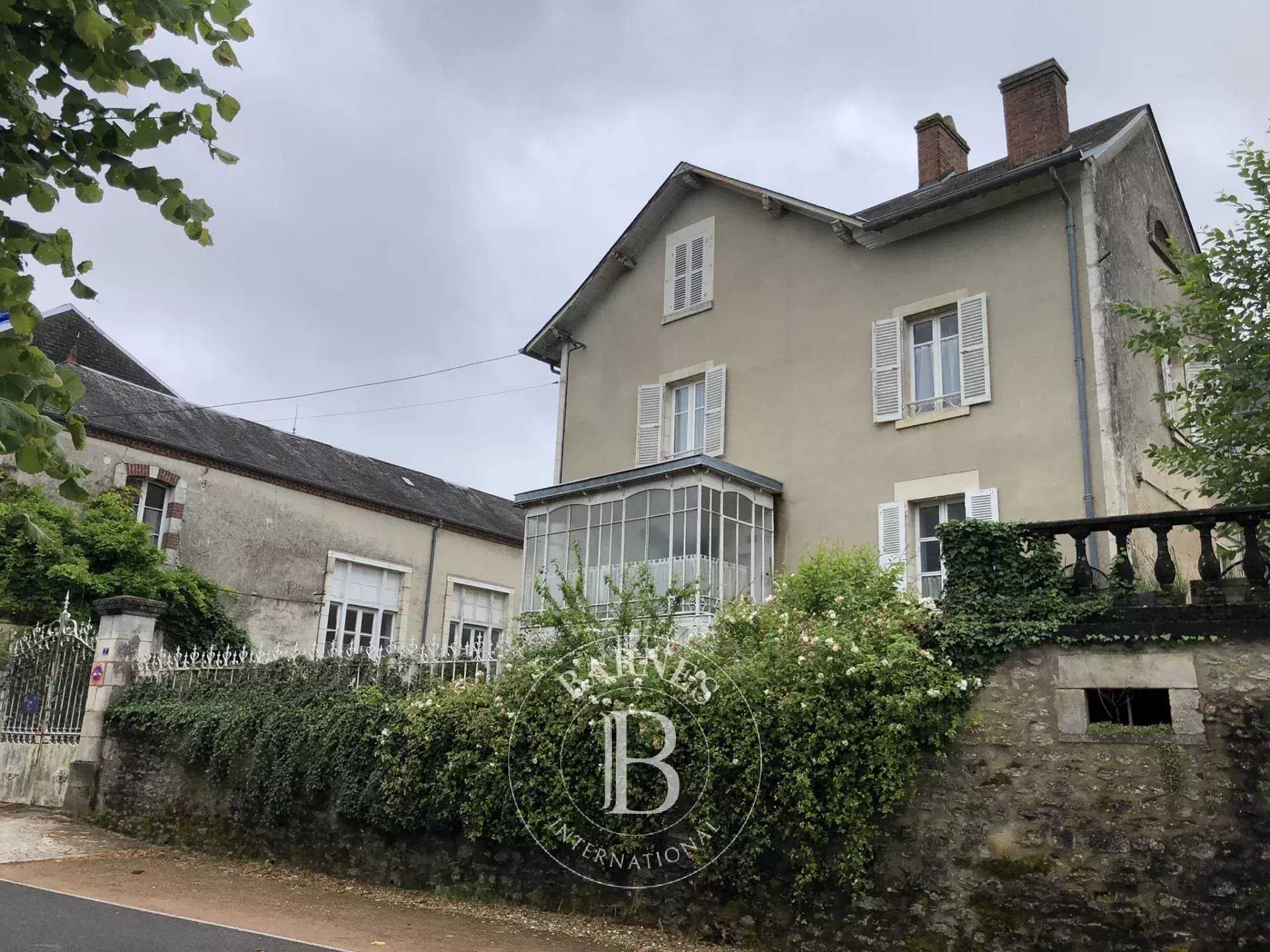 Les Aix-d'Angillon  - Village house 5 Bedrooms