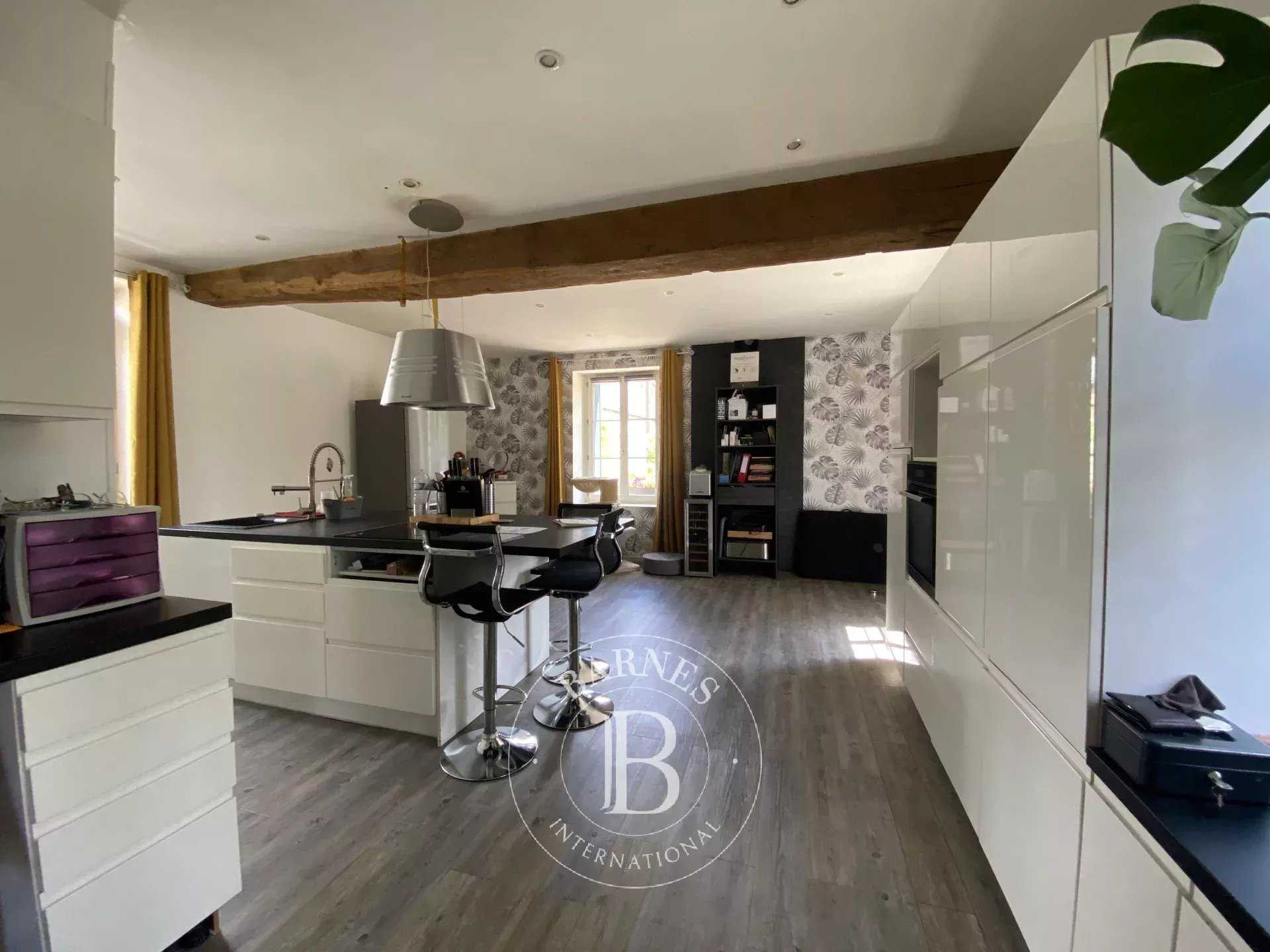 Pontlevoy  - Maison de village 7 Pièces 6 Chambres