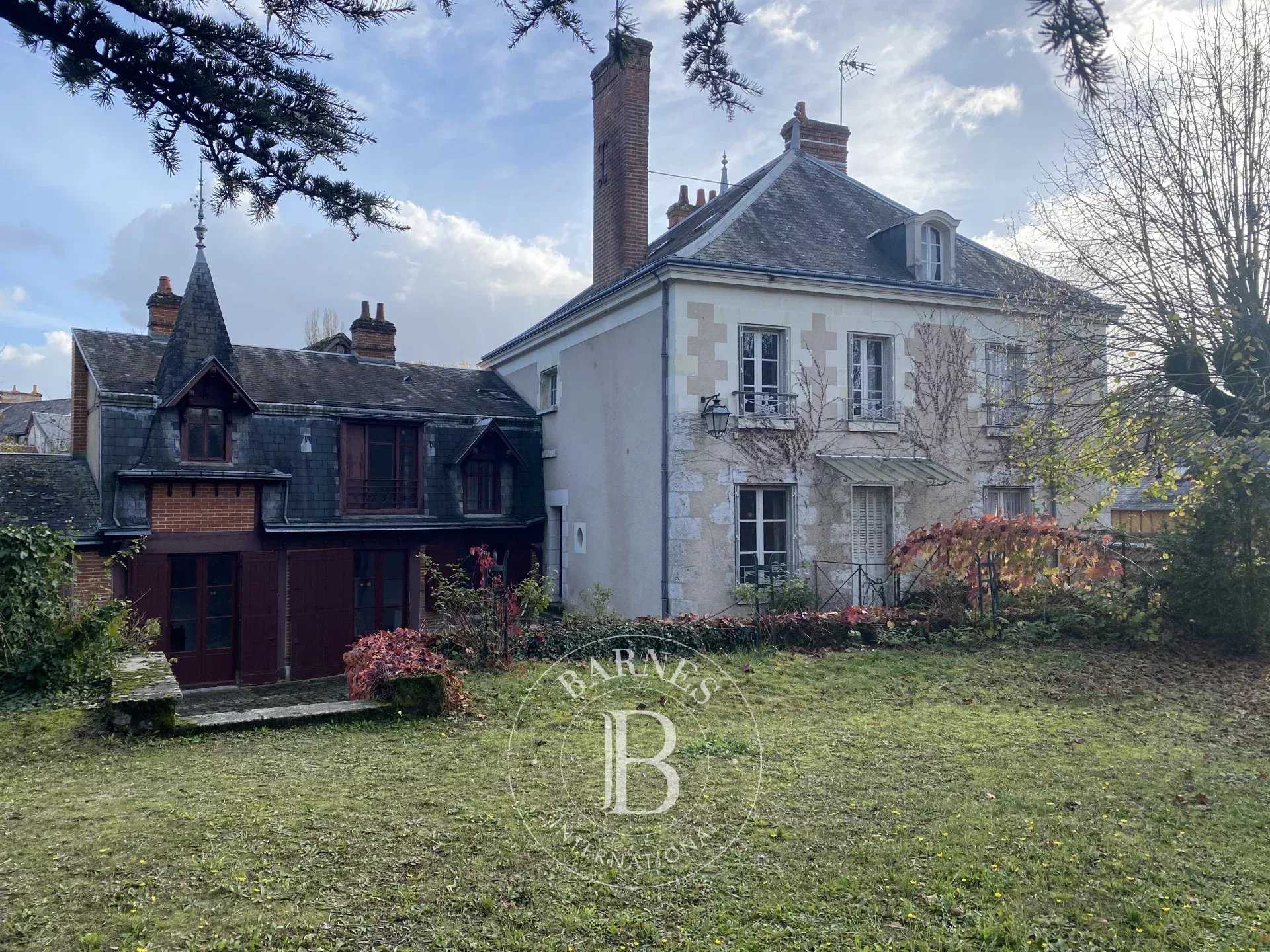 Maison Cour-Cheverny