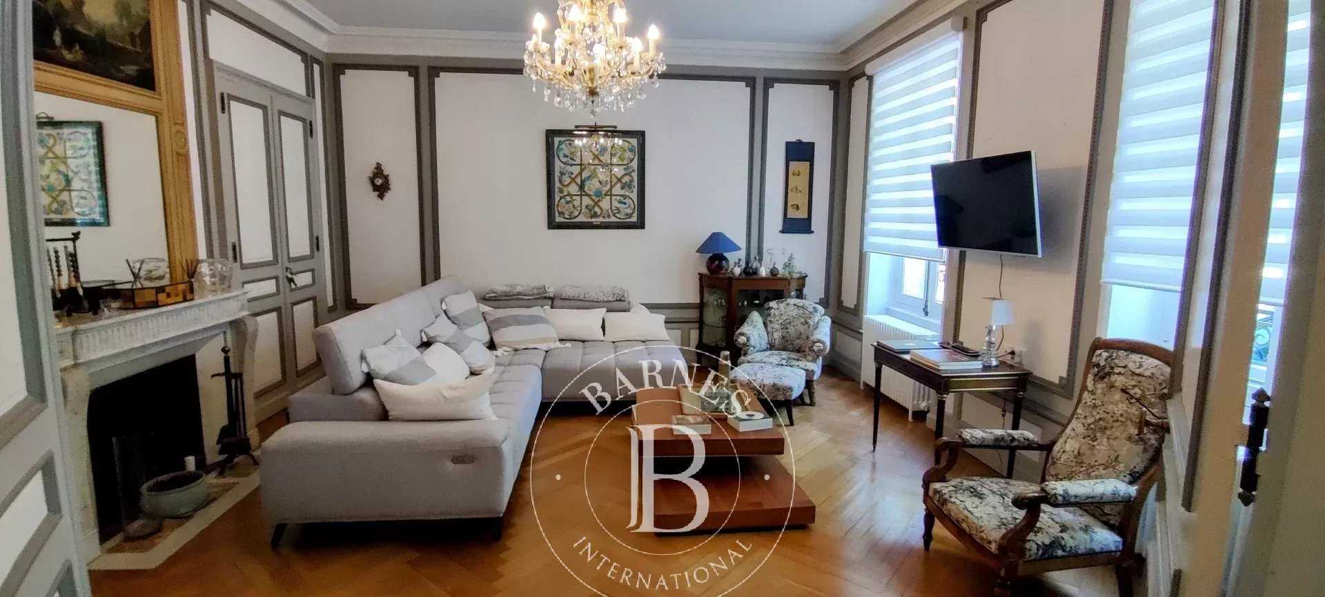 Nevers  - Bed and breakfast 9 Bedrooms