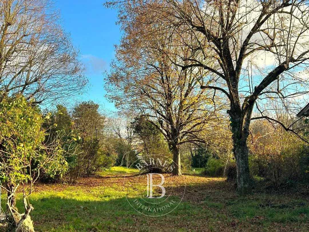 Joué-lès-Tours  - Finca 11 Cuartos 3 Habitaciones