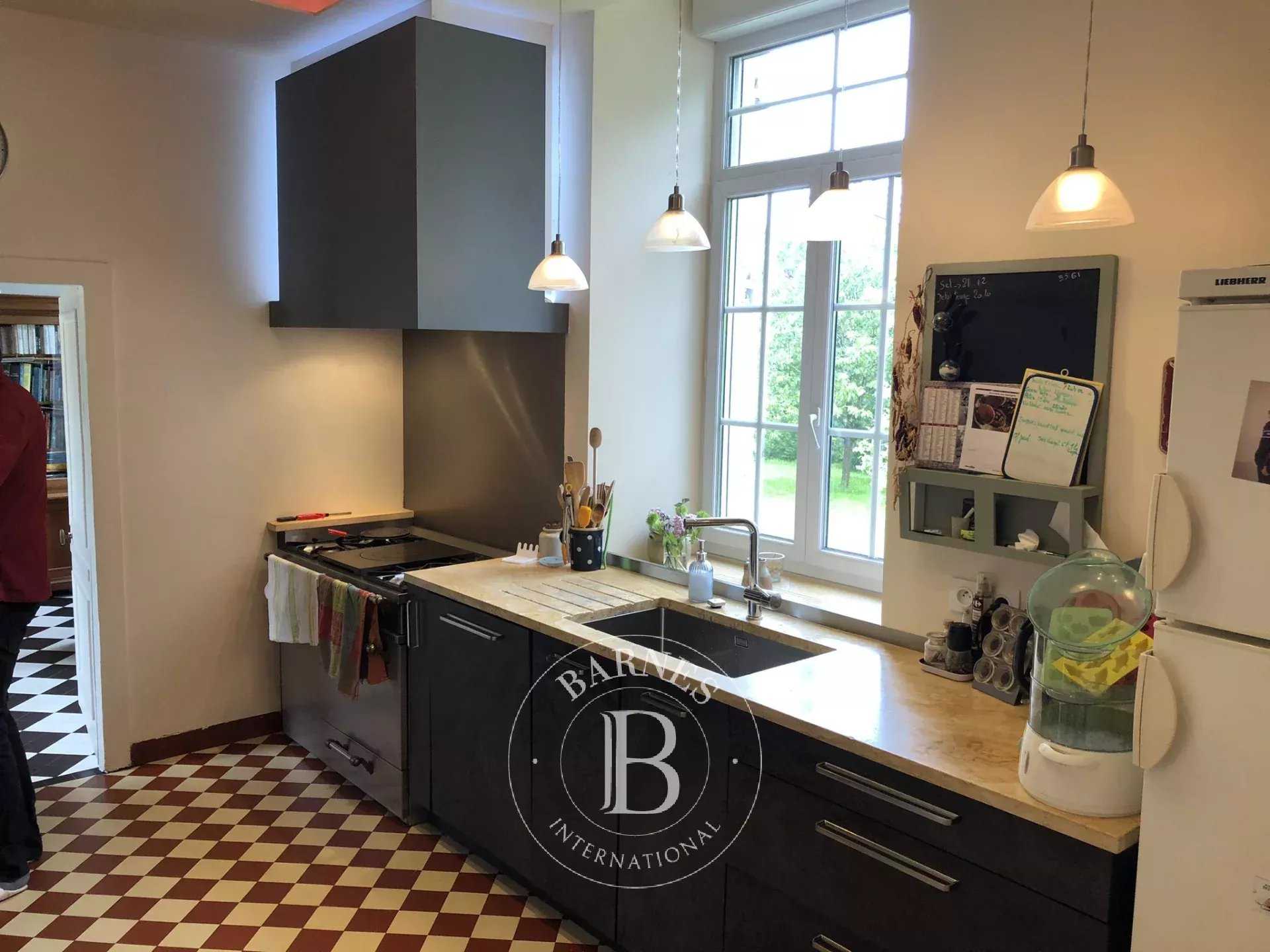 Bourges  - Château 14 Pièces 9 Chambres