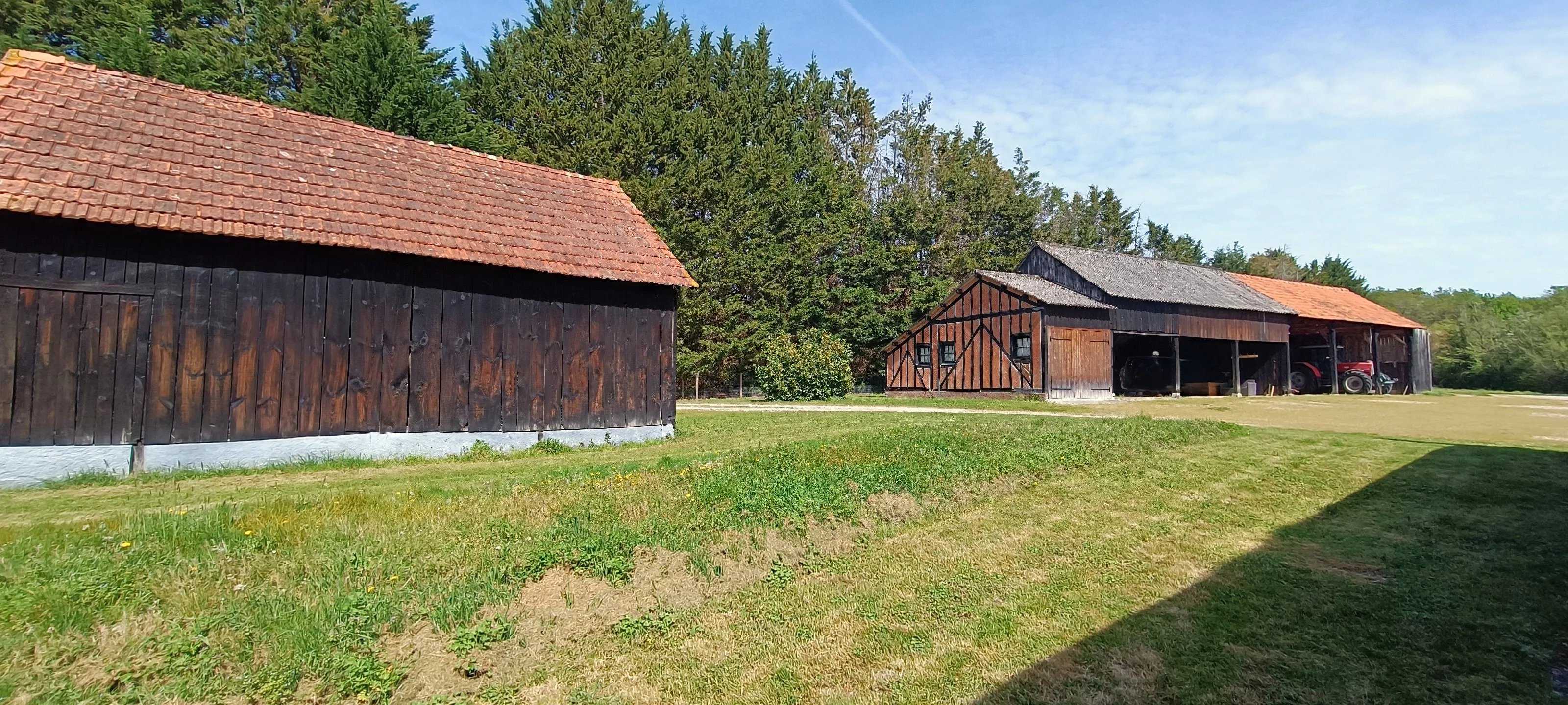 Chaumont-sur-Tharonne  - Propriété 10 Pi&egrave;ces 3 Chambres