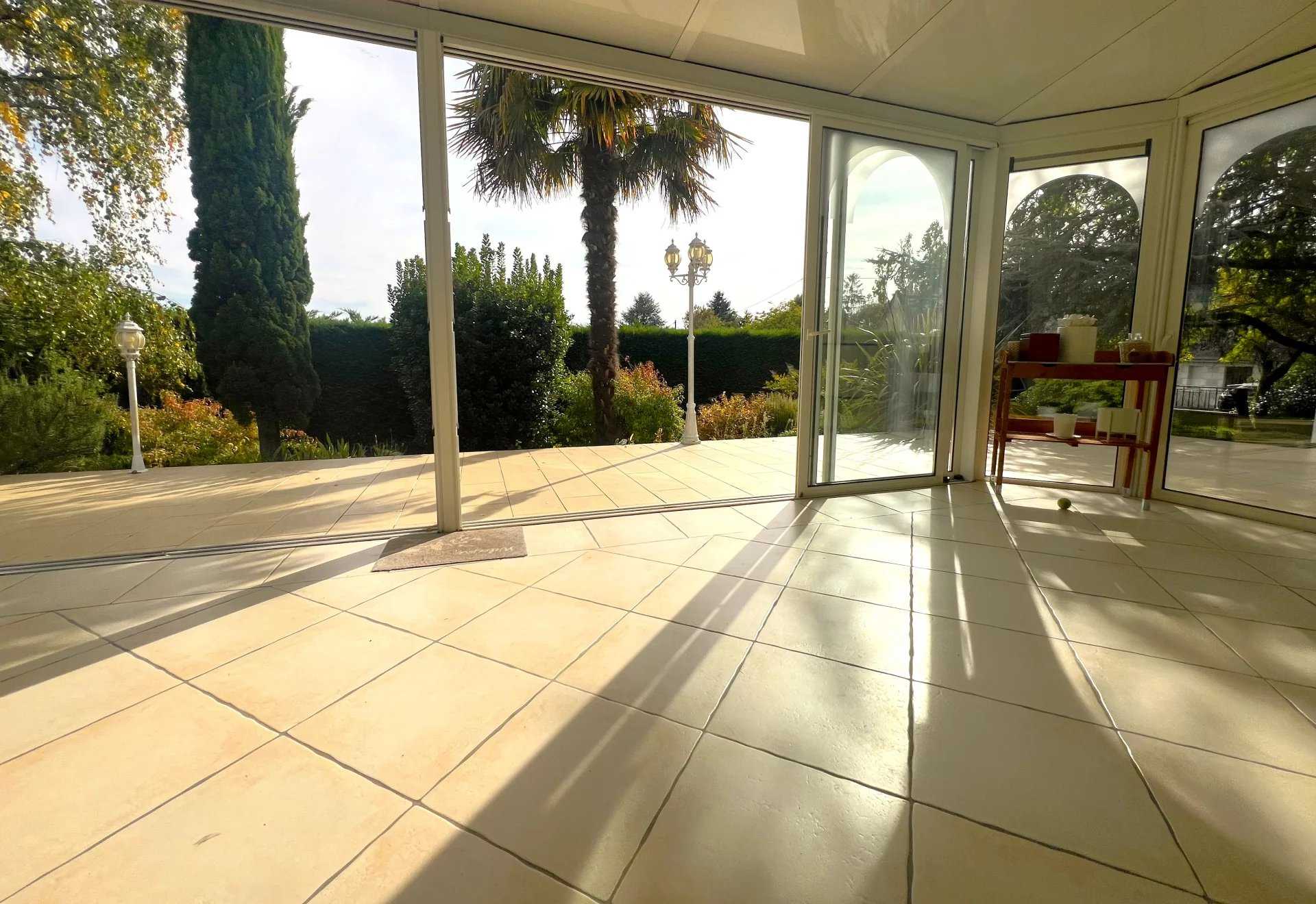 Fondettes  - House 5 Bedrooms