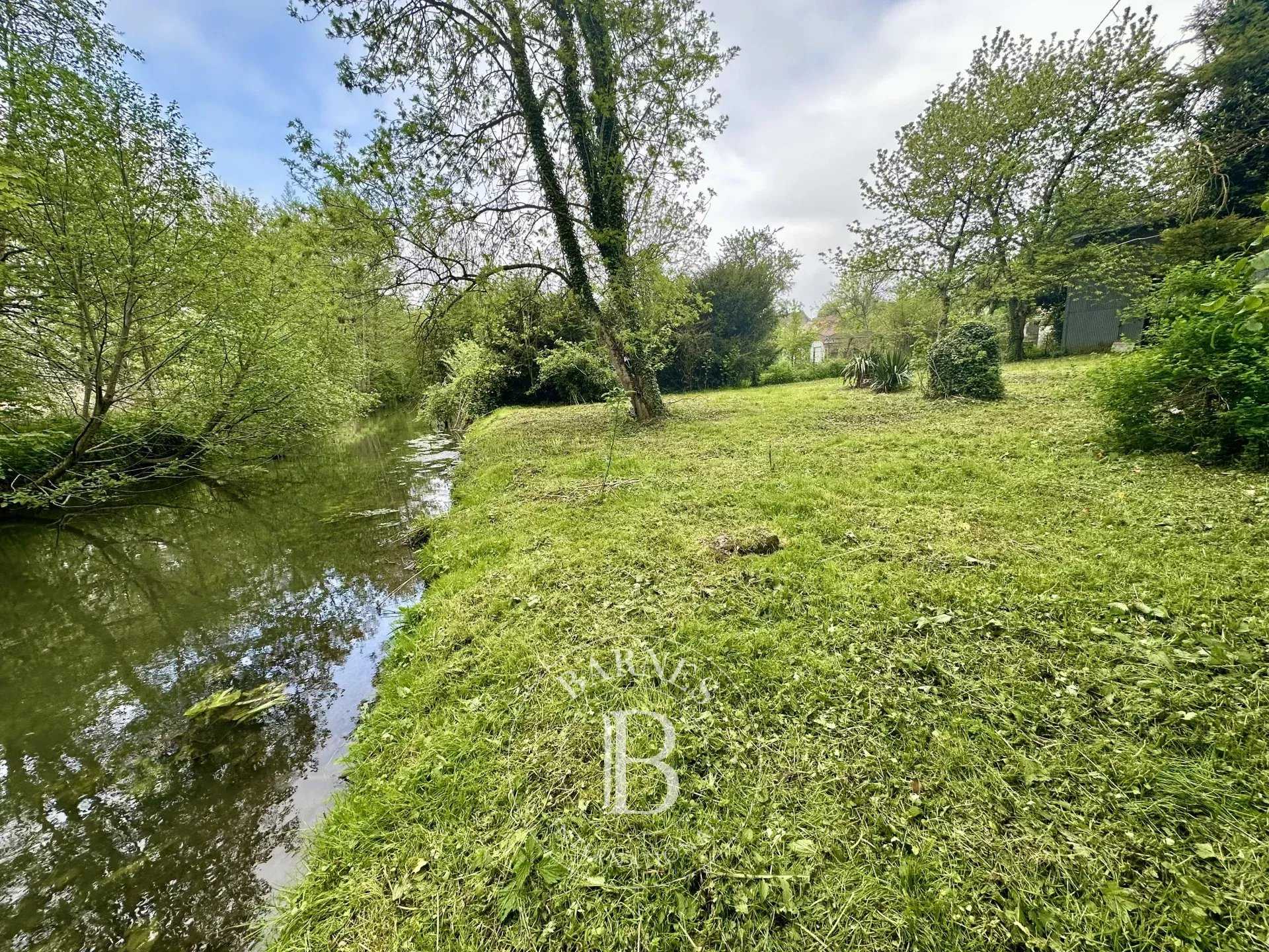 Yèvre-la-Ville  - Village house 2 Bedrooms