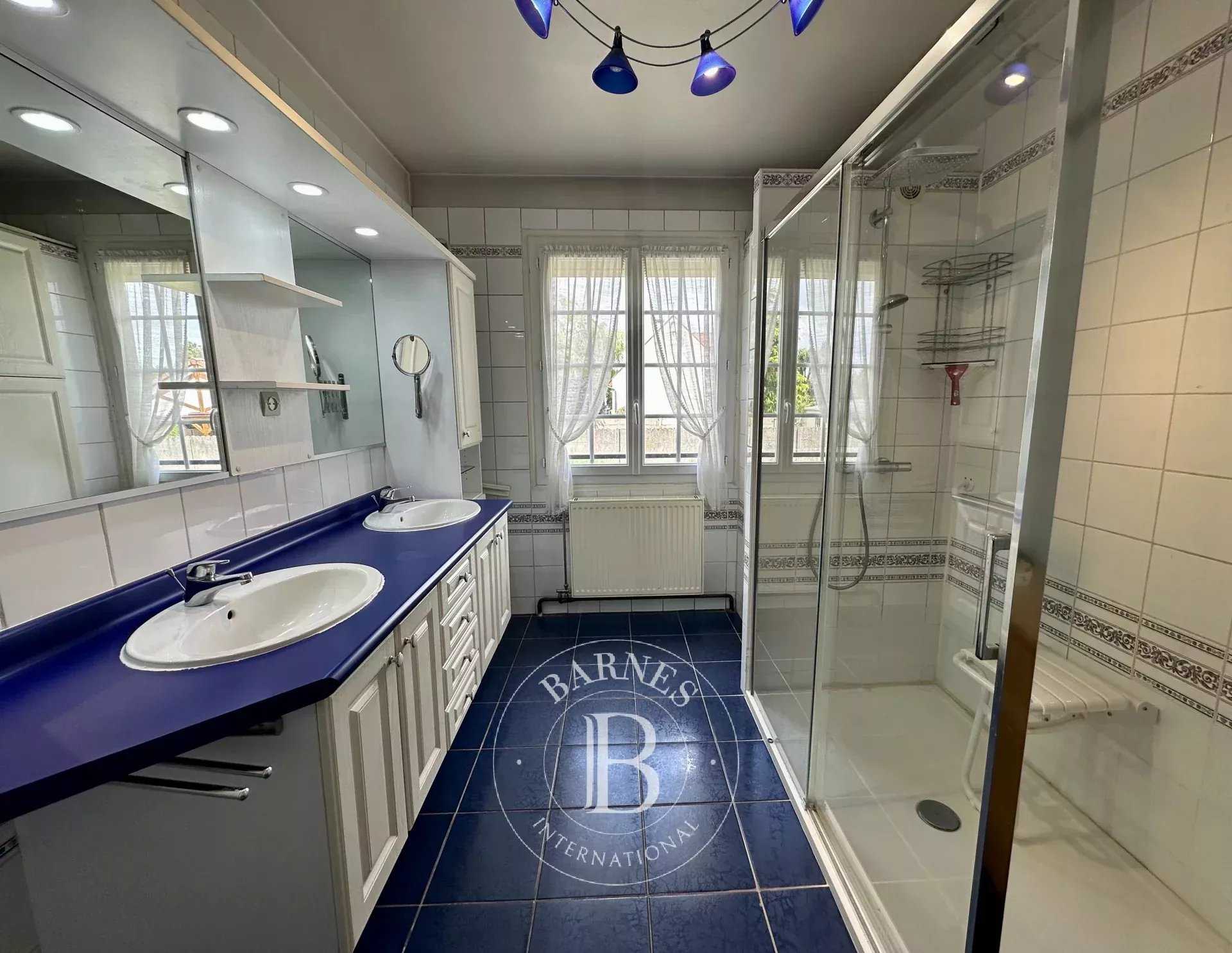 Ormes  - Casa 7 Cuartos 4 Habitaciones