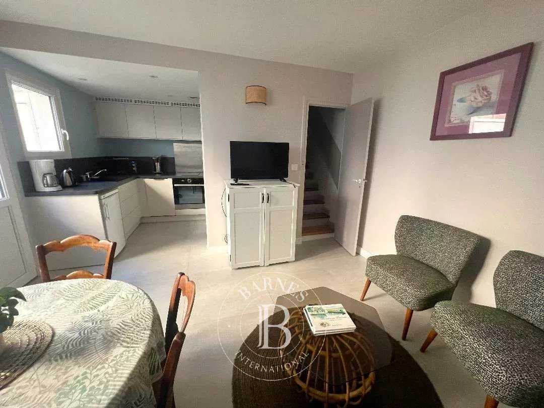Tours  - Ensemble immobilier 4 Pi&egrave;ces 2 Chambres