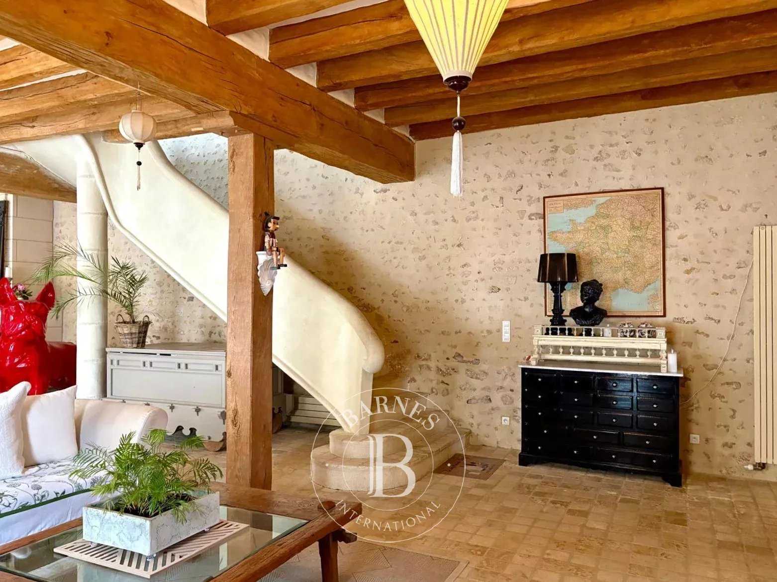 Vouvray  - Propriété 12 Pi&egrave;ces 5 Chambres