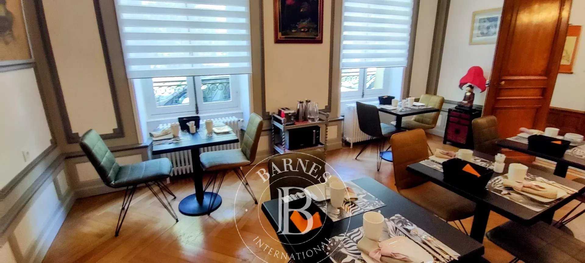 Nevers  - Bed and breakfast 9 Bedrooms