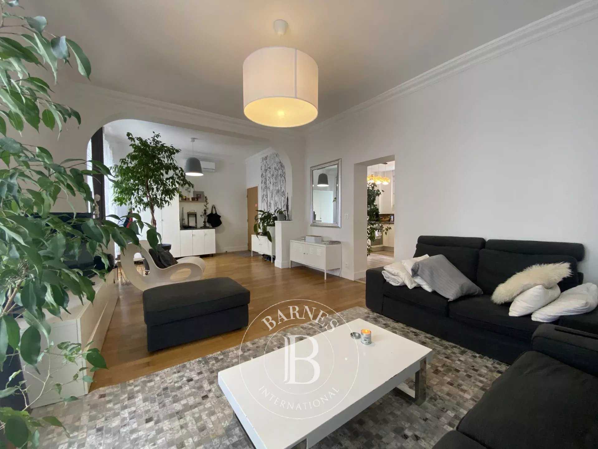 Vendôme  - Appartement 5 Pièces 3 Chambres