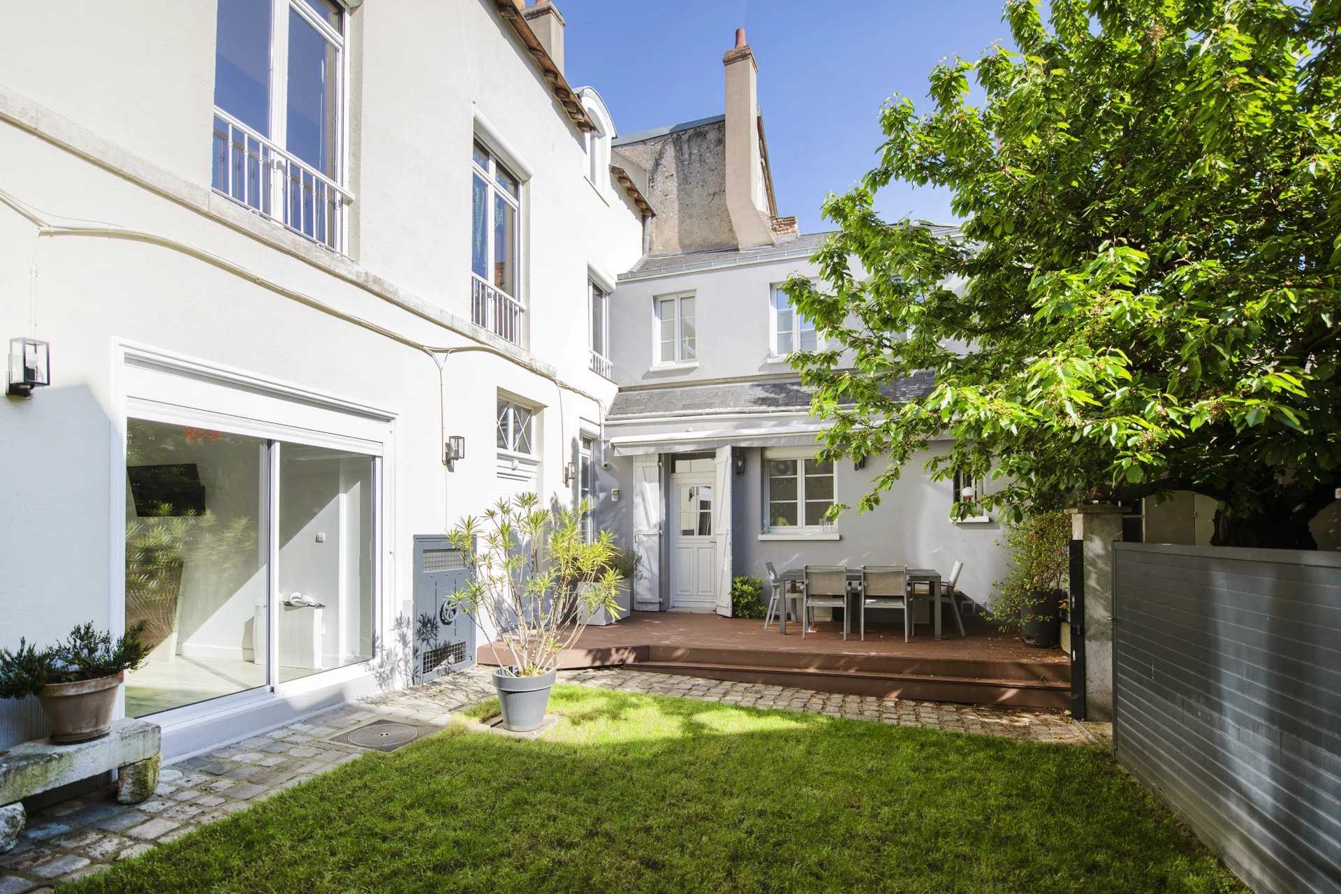 Maison de ville Orléans  -  ref 85899693 (picture 1)