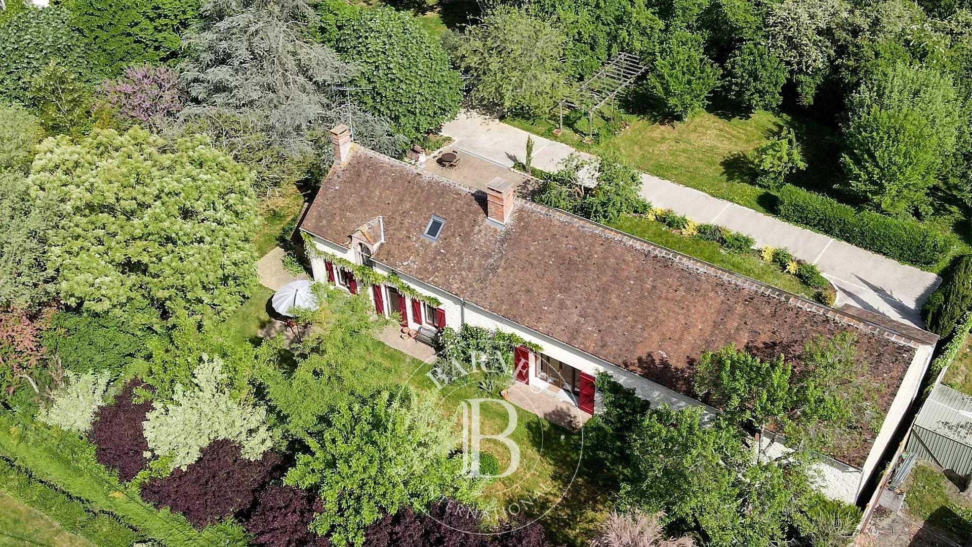 Maison Bellegarde  -  ref 85583425 (picture 1)
