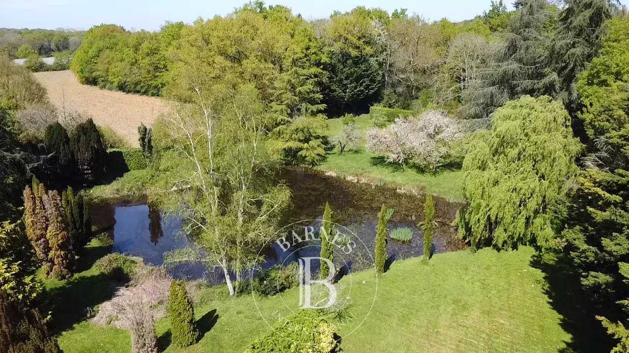Maison Les Hauts-d'Anjou  -  ref 84113265 (picture 2)