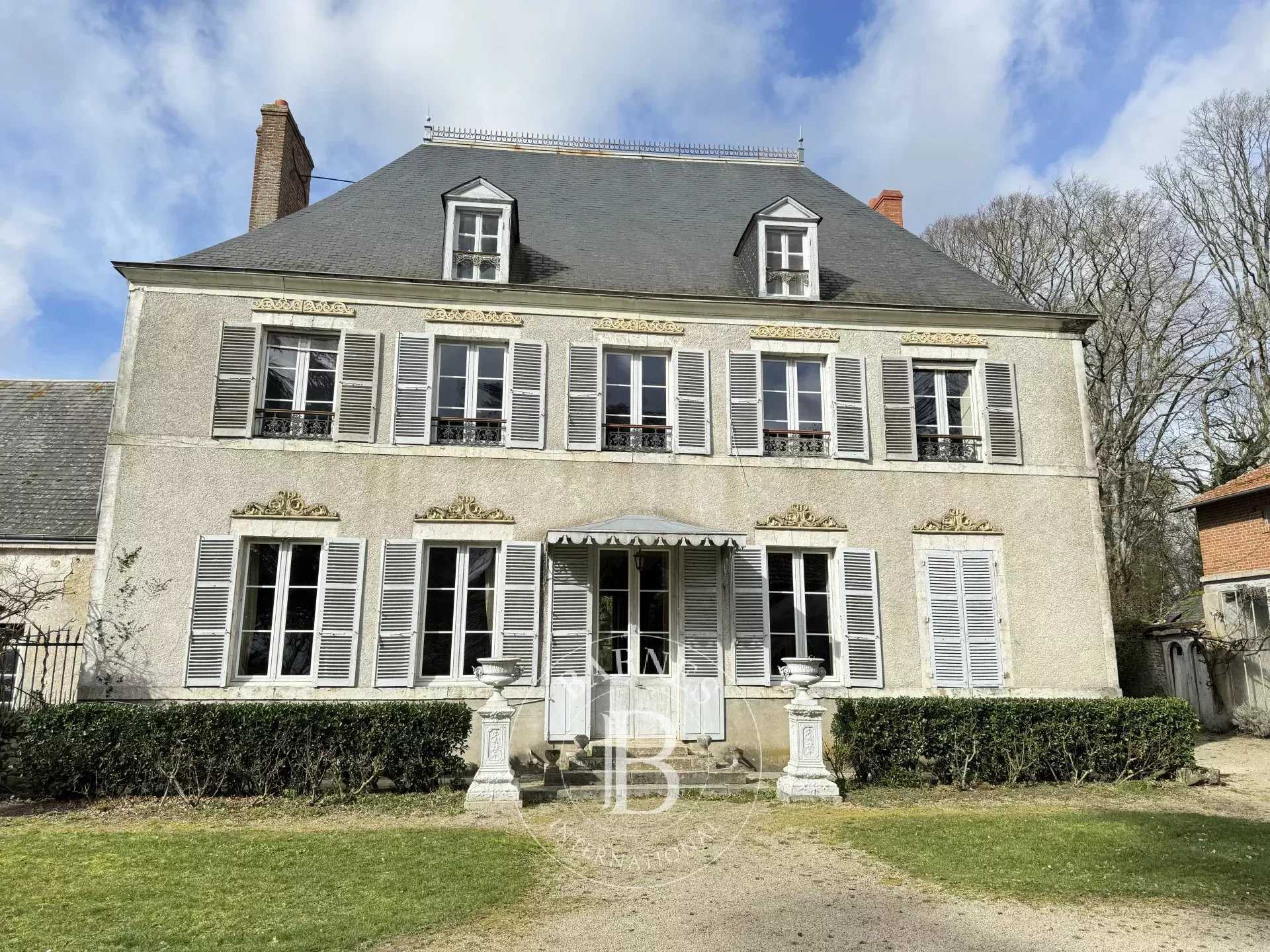 Château Meung-sur-Loire  -  ref 84162795 (picture 2)