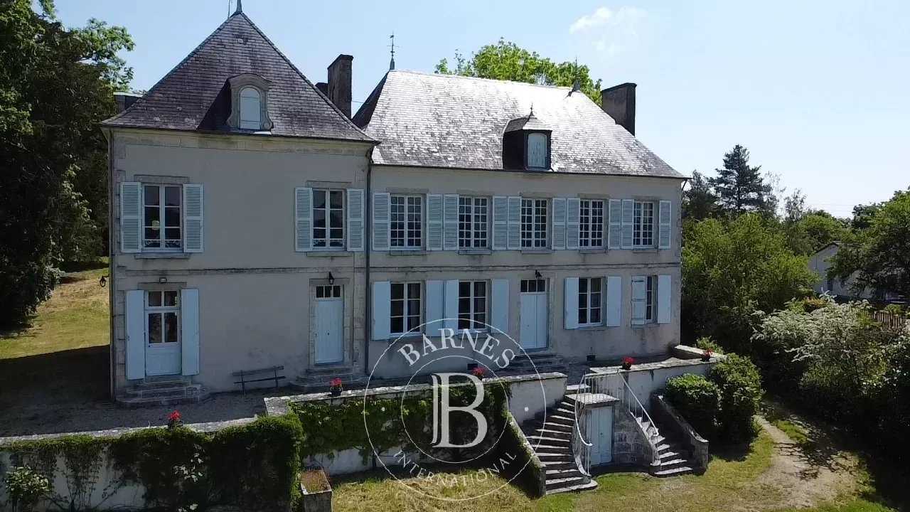 Propriété Bourges  -  ref 82585350 (picture 1)