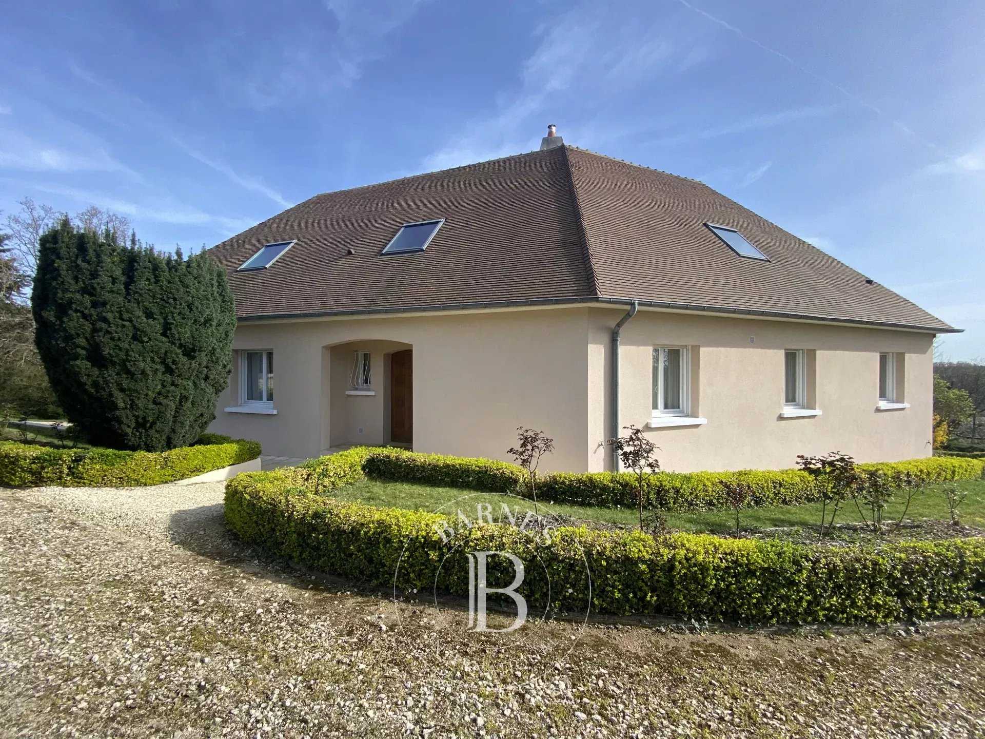 Maison de village Veuzain-sur-Loire  -  ref 82520453 (picture 1)