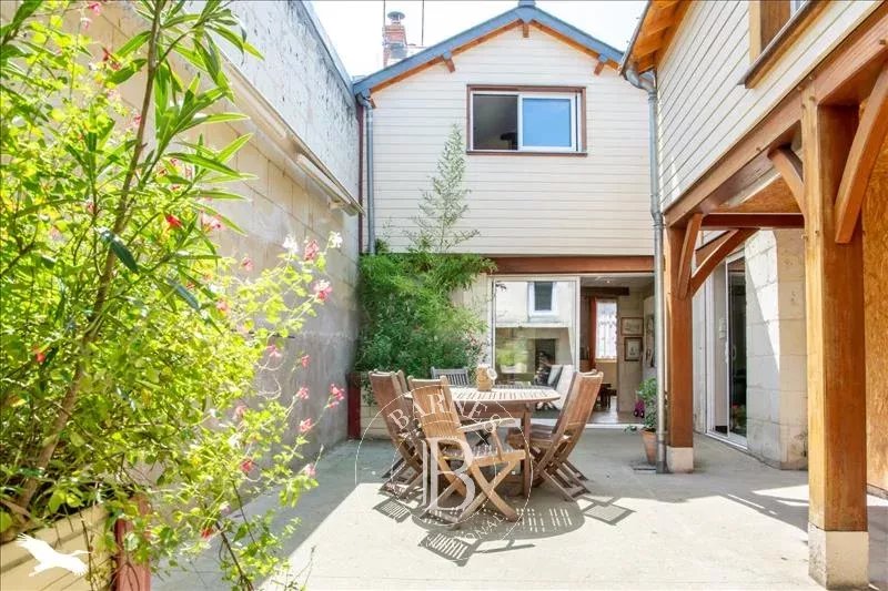 Village house Allonnes  -  ref 86336424 (picture 1)