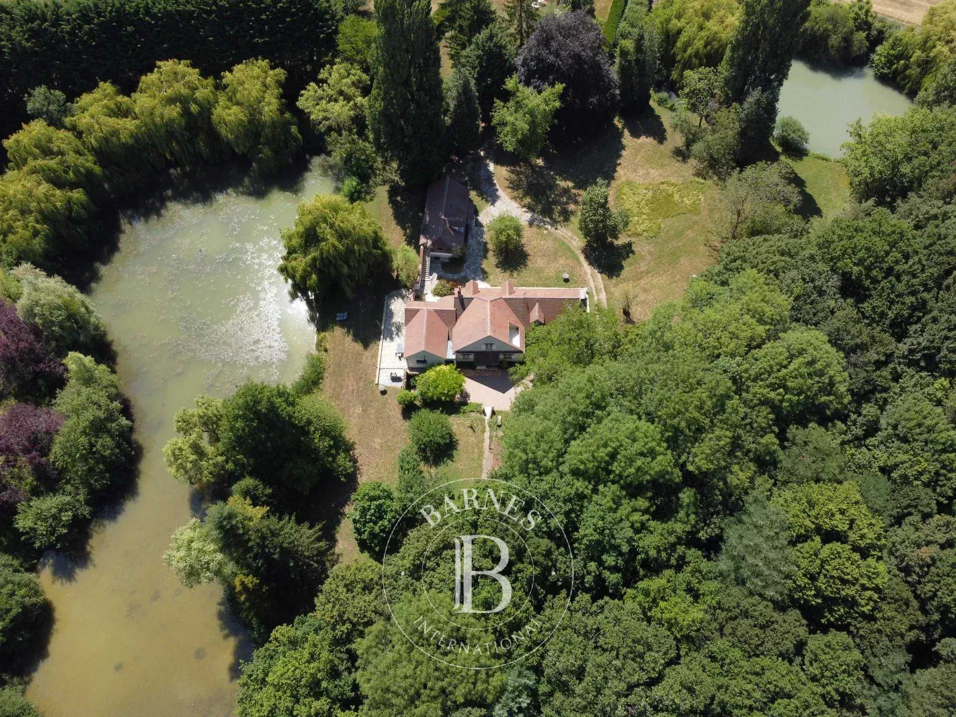 Property Ladon  -  ref 85935811 (picture 2)