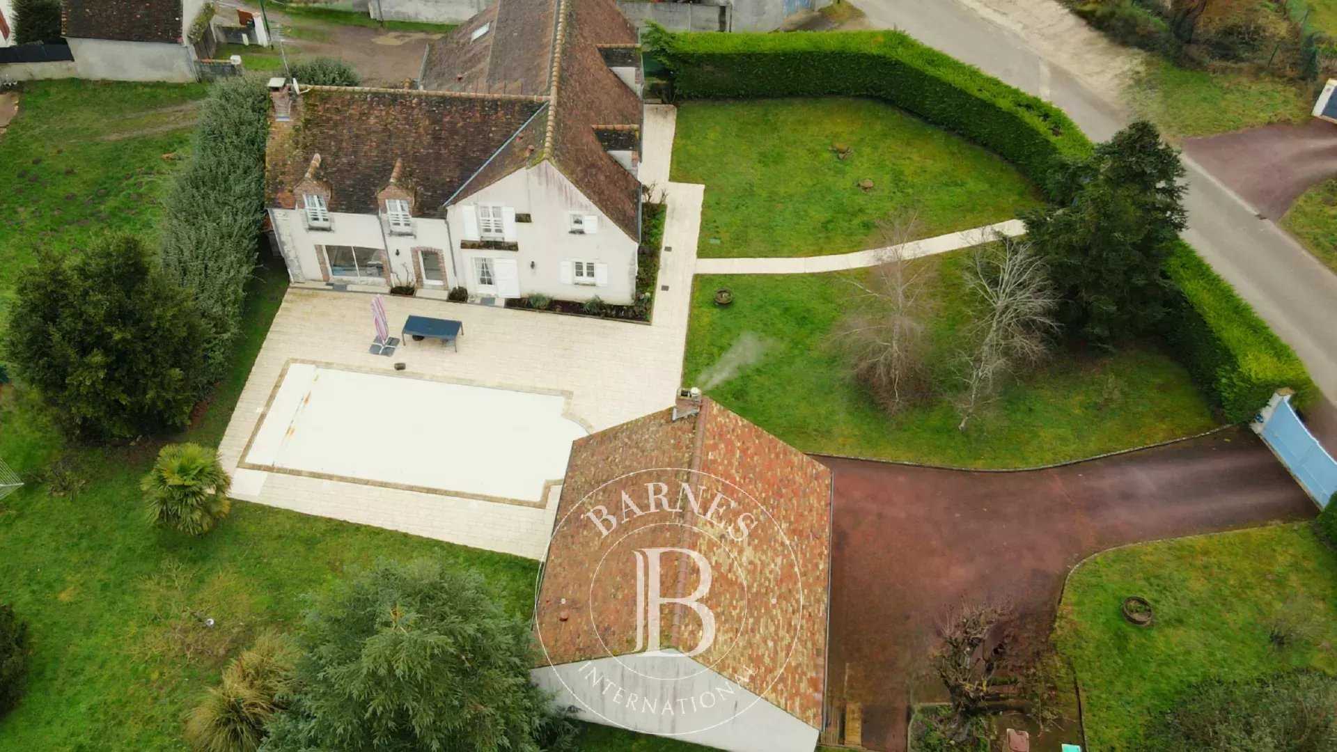 Maison Montargis  -  ref 85265395 (picture 1)