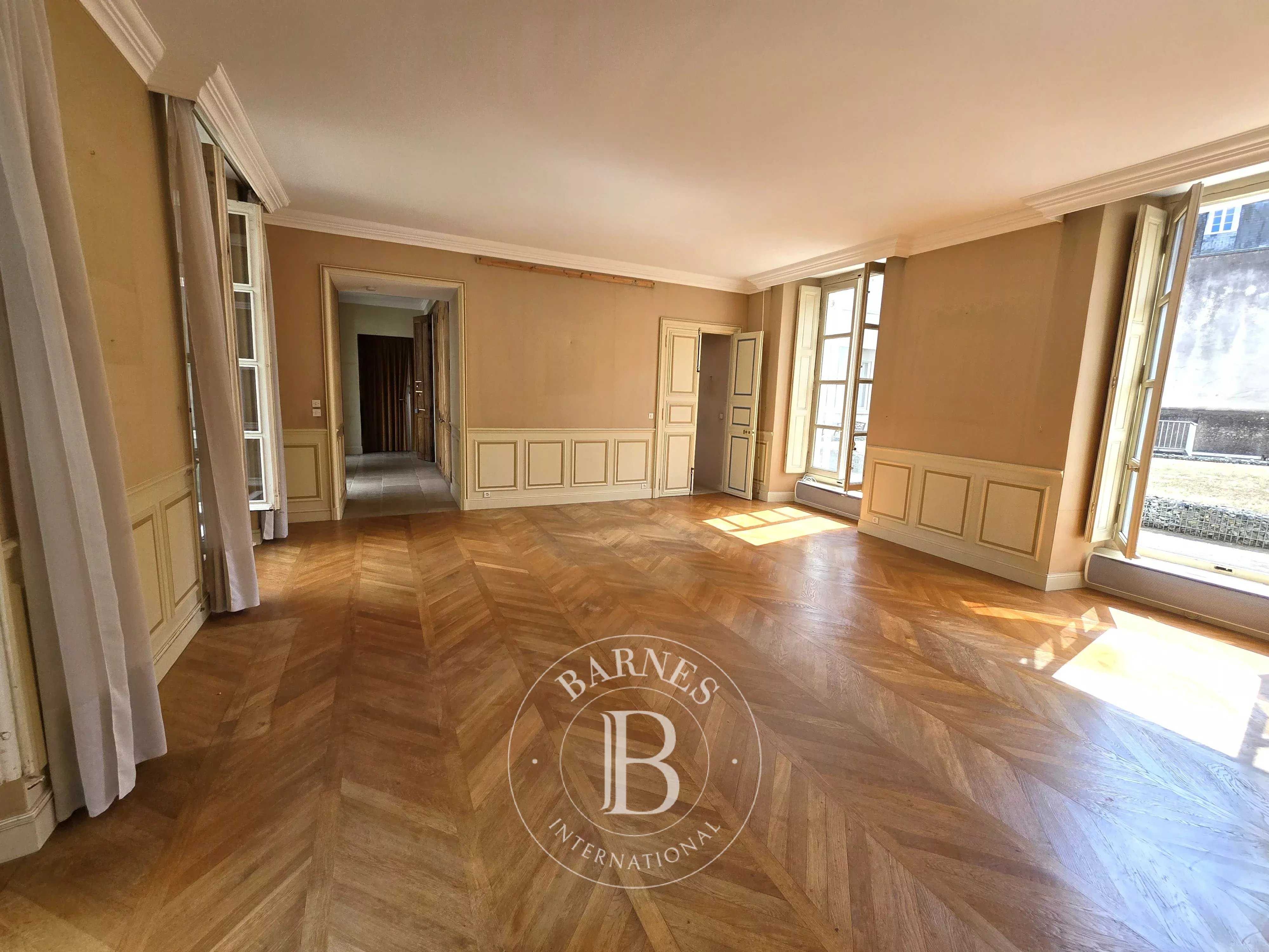 Appartement Bourges  -  ref 85789372 (picture 2)