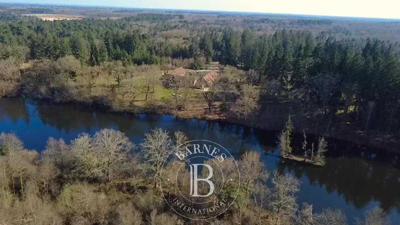 Domaine de chasse Brinon-sur-Sauldre  -  ref 85677321 (picture 1)